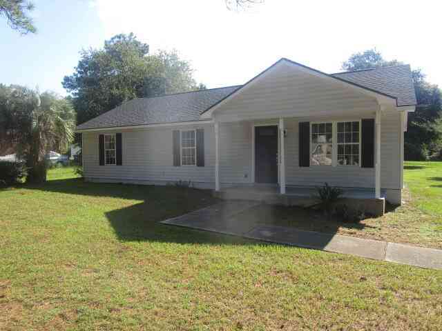 Homes For Sale - 134 Helen Street<br/> Lee County, Leesburg, GA 31763