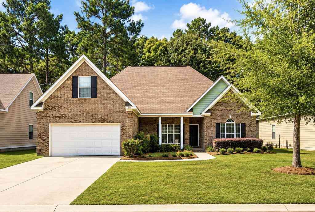 Homes For Sale - 110 Senah Drive<br/> Leesburg, GA 31763