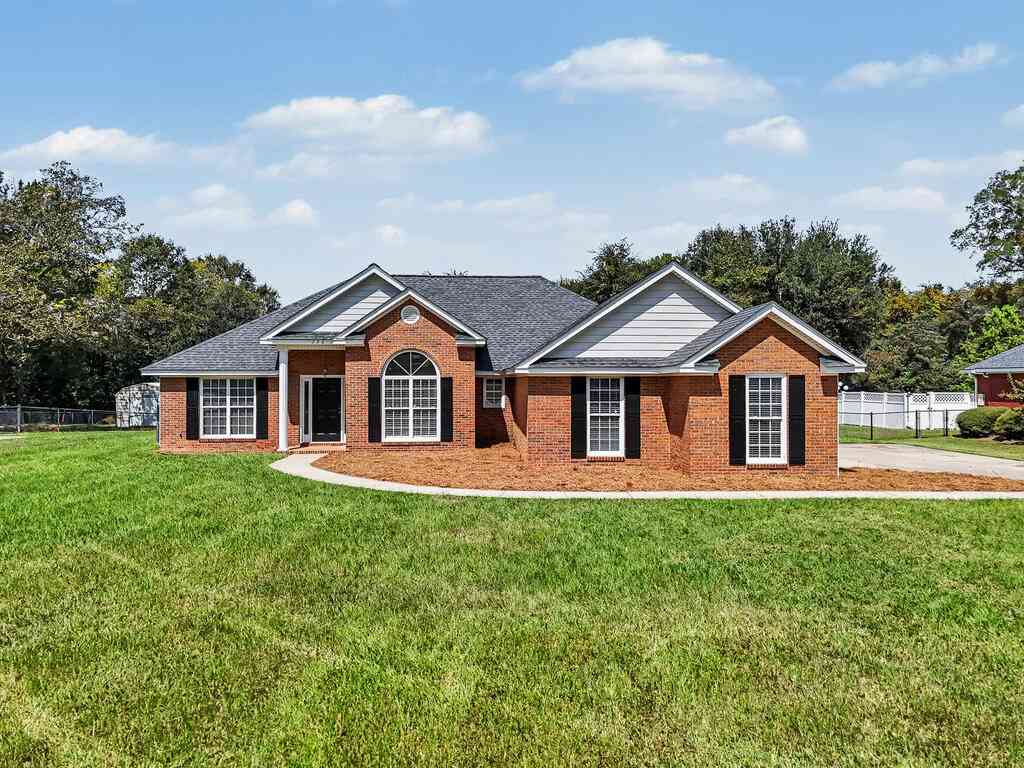 Homes For Sale - 226 Mayfield Drive<br/> Leesburg, GA 31763