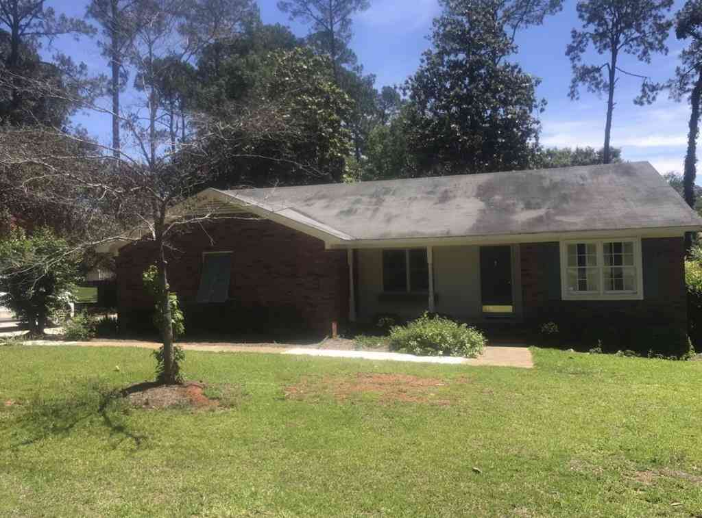 Homes For Rent - 2616 Lansing Drive<br/> Albany, GA 31721