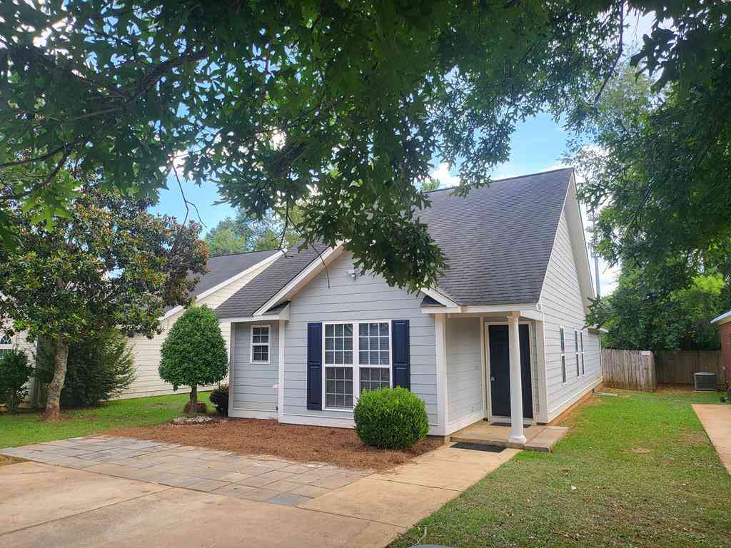 Homes For Rent - 3104 Wax Myrtle Ln<br/> Dougherty County, Albany, GA 31721