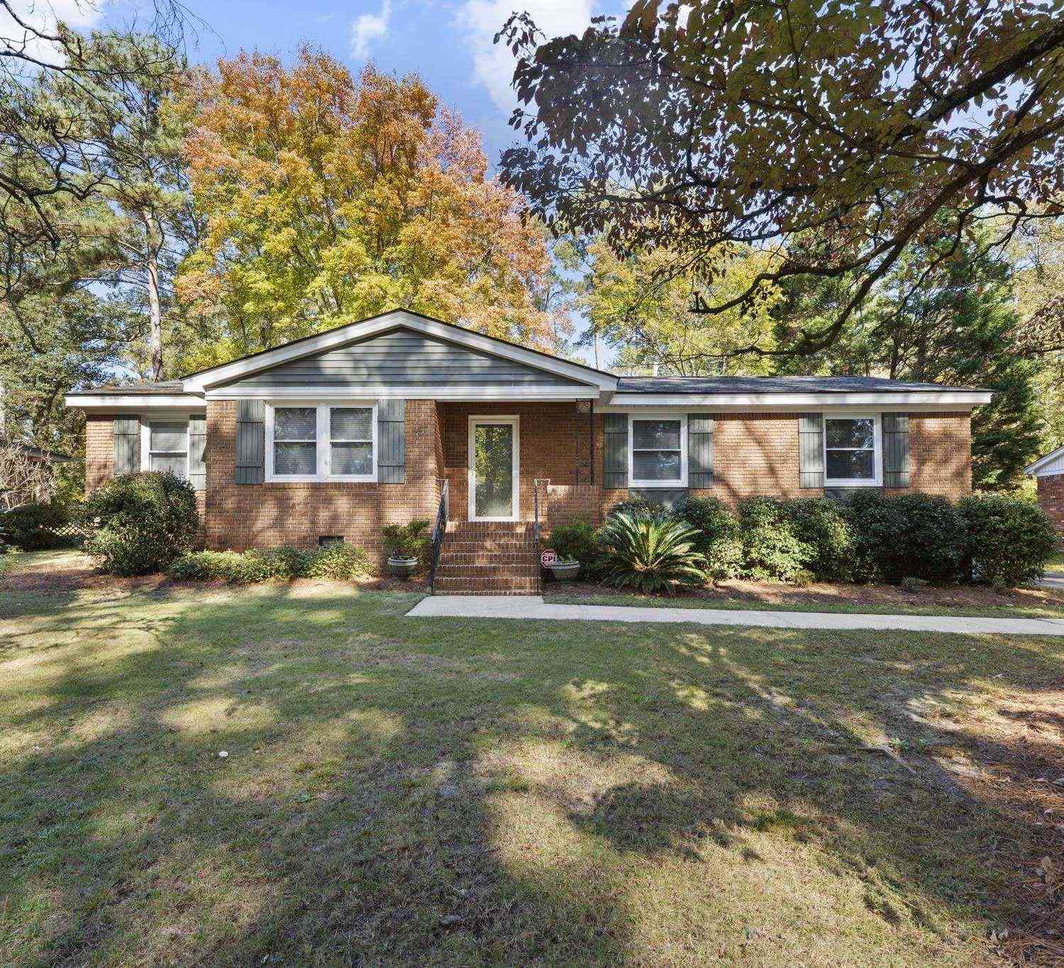 Homes For Sale - 3204 Cornwall Road<br/> Columbia, SC 29204
