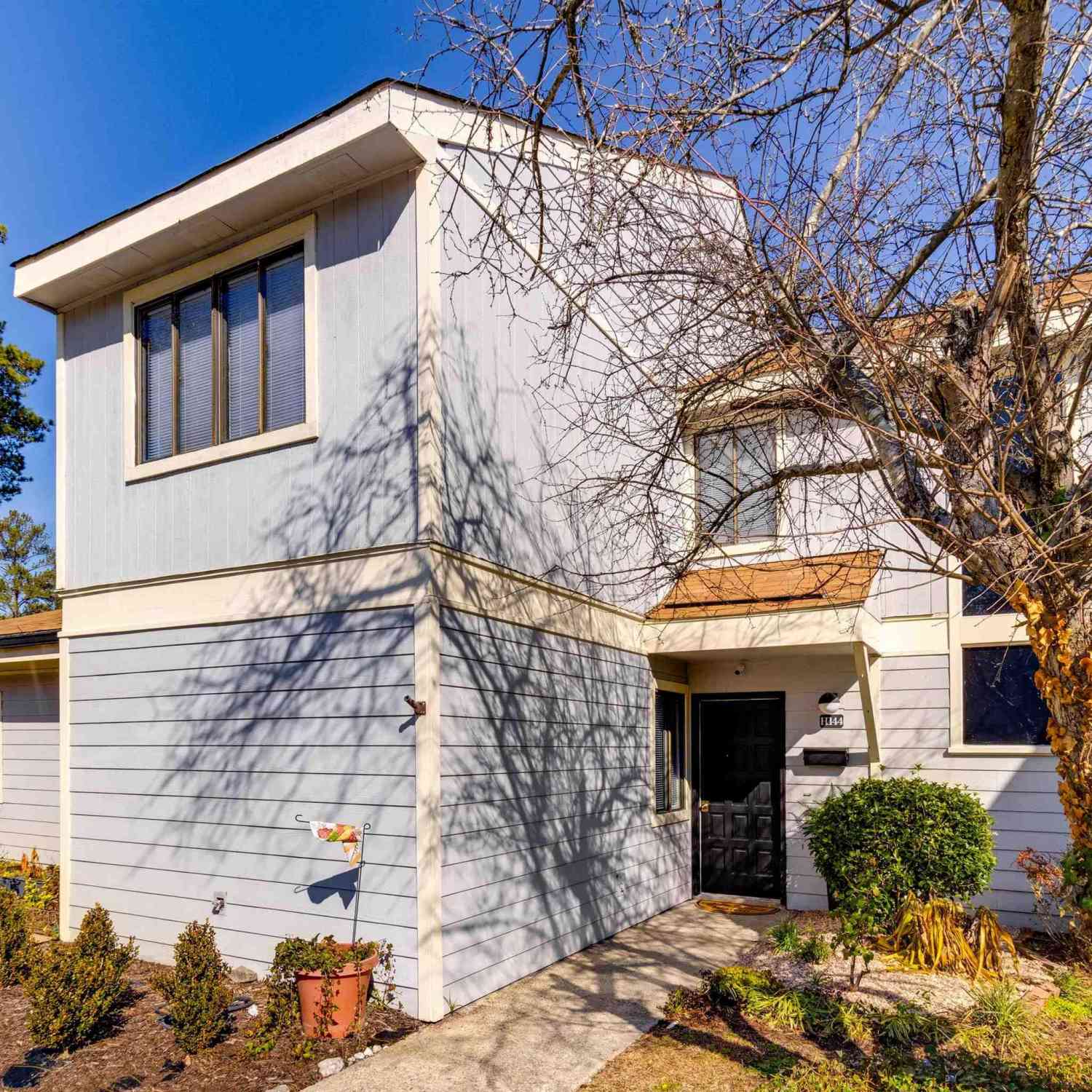 Condo For Sale - 6905 Cleaton Road #H144<br/> Columbia, SC 29206