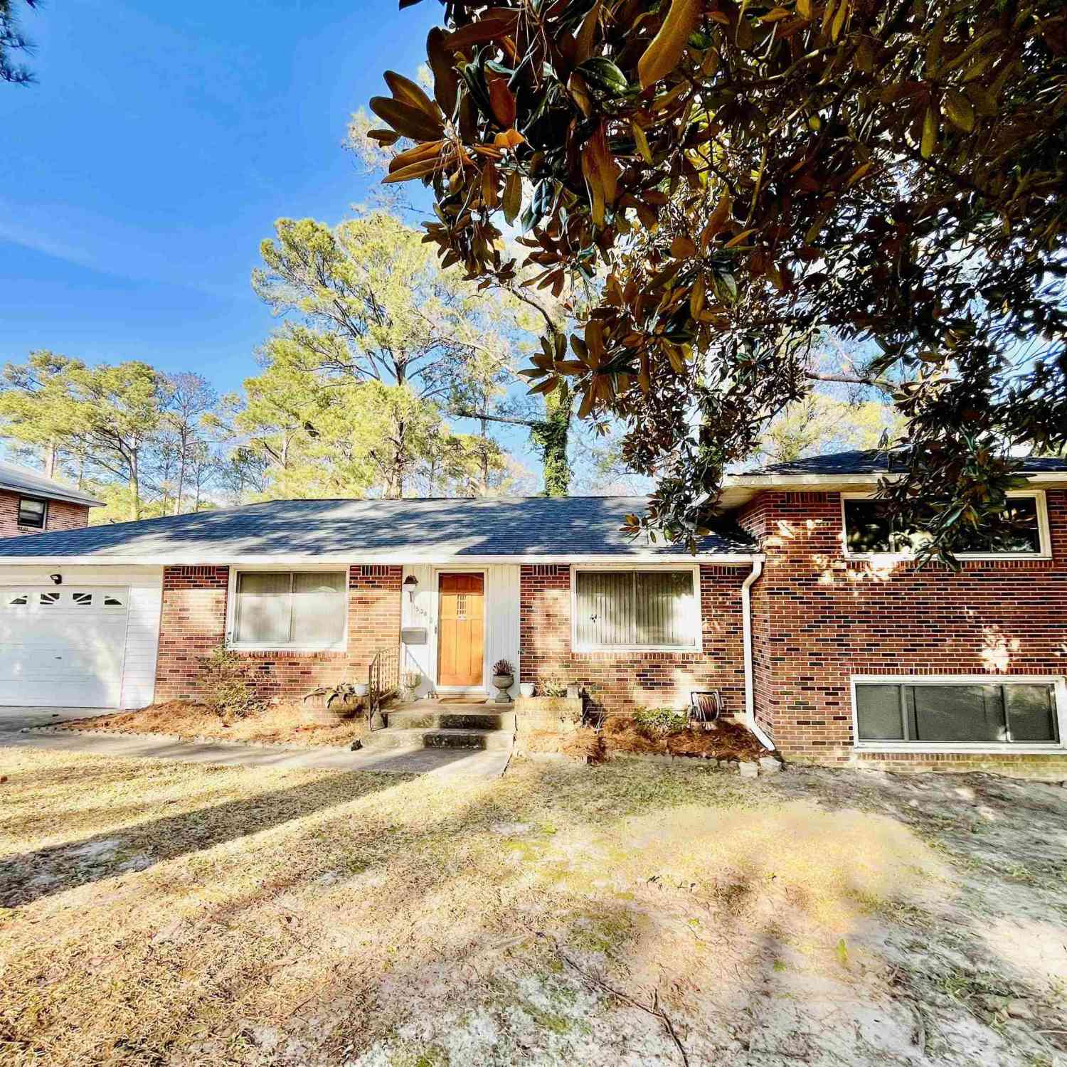 Homes For Sale - 1538 Bradley Drive<br/> Columbia, SC 29204