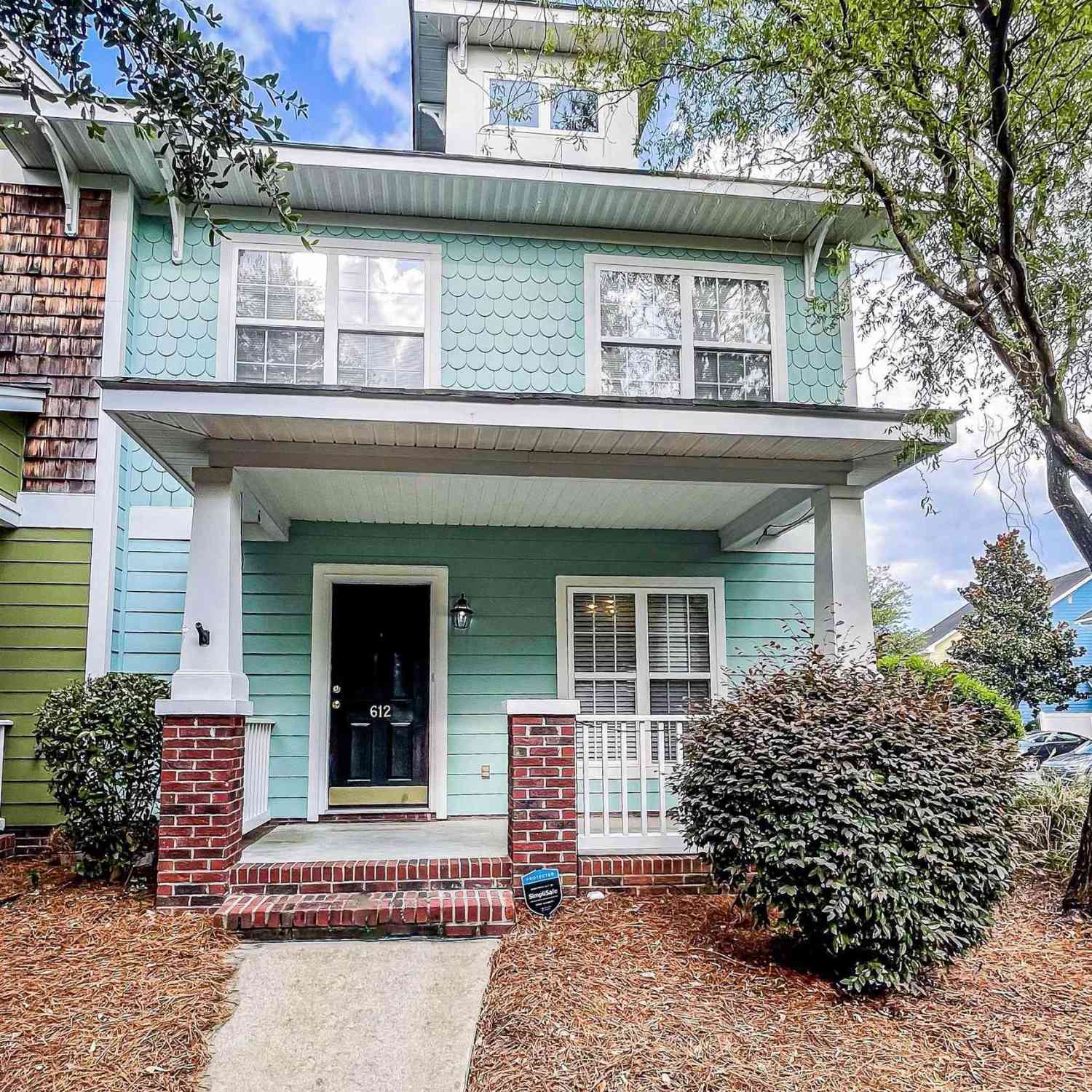 Townhouse For Sale - 612 Lake Forest Road<br/> Columbia, SC 29209