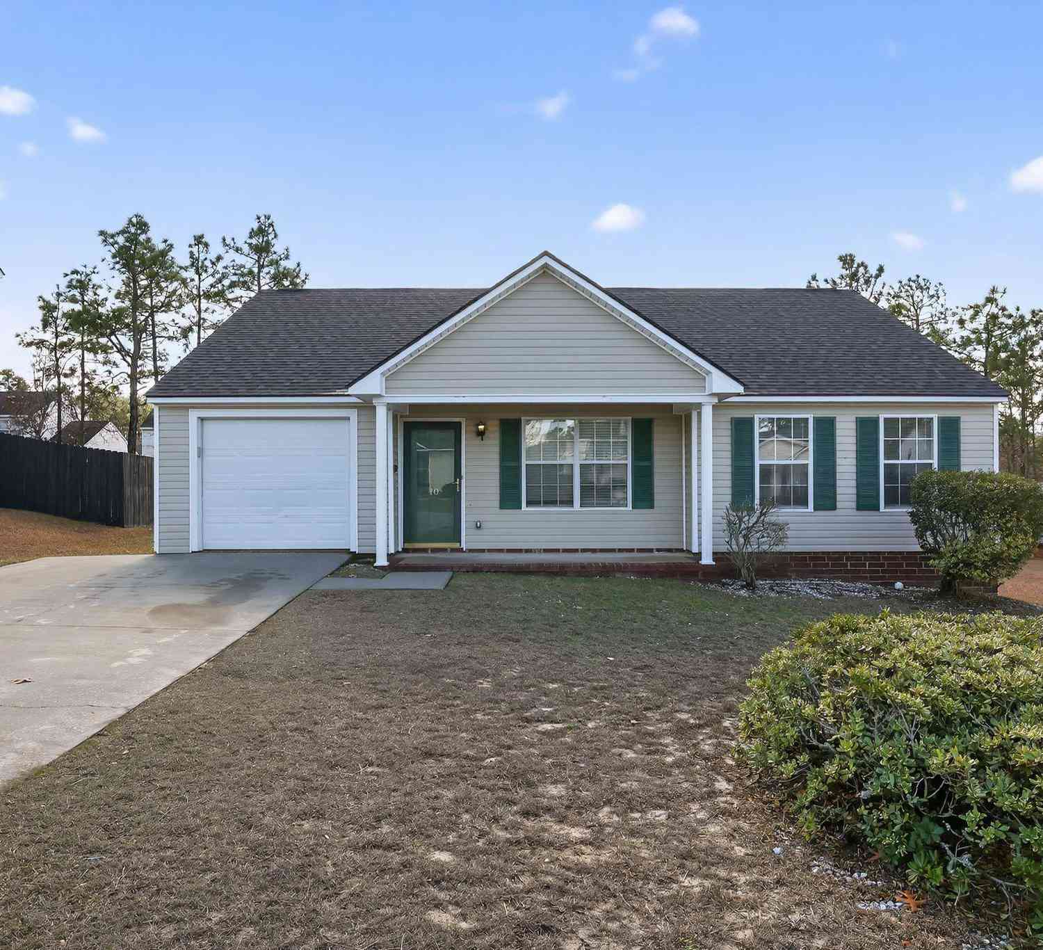 Homes For Sale - 10 Sterling Ridge Court<br/> Columbia, SC 29229