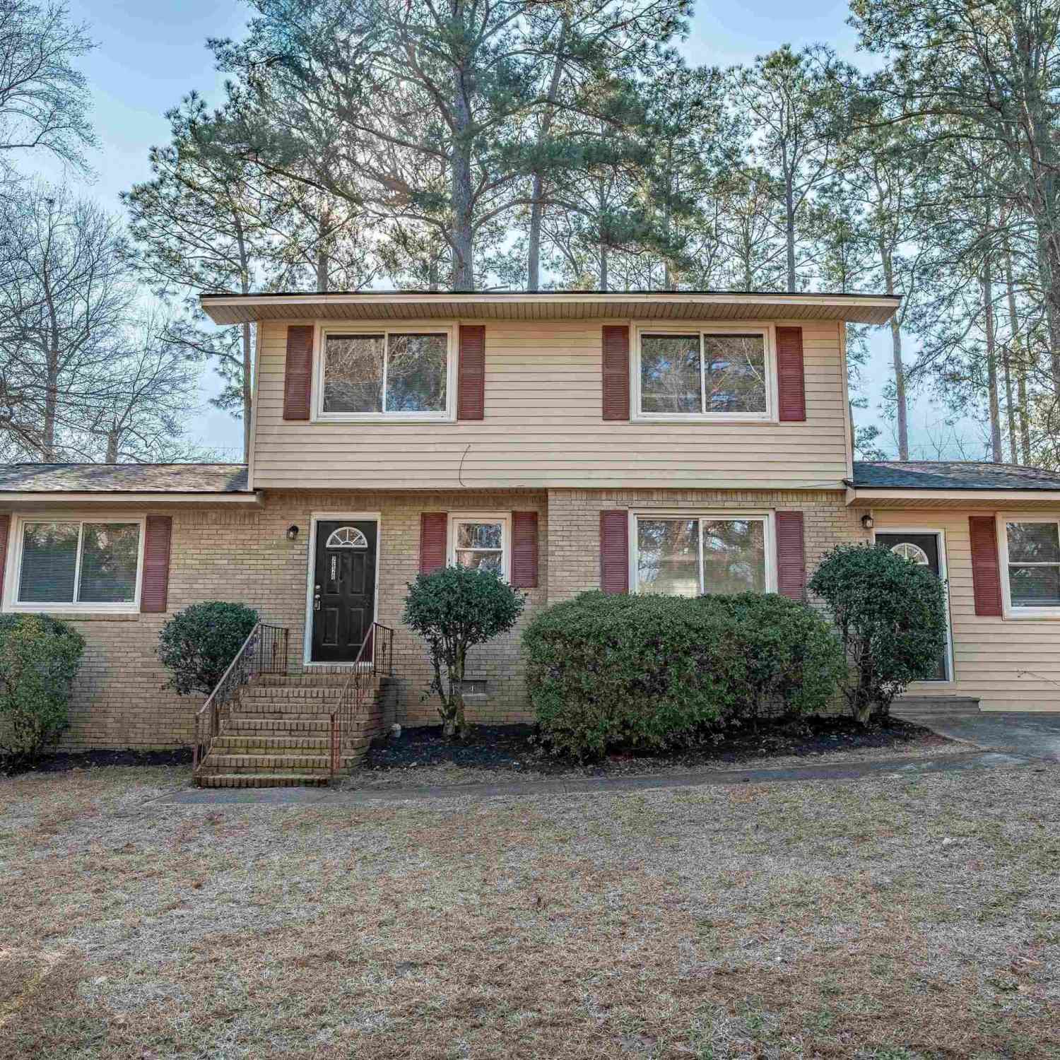 Homes For Sale - 2620 Pleasant Ridge Drive<br/> Columbia, SC 29209