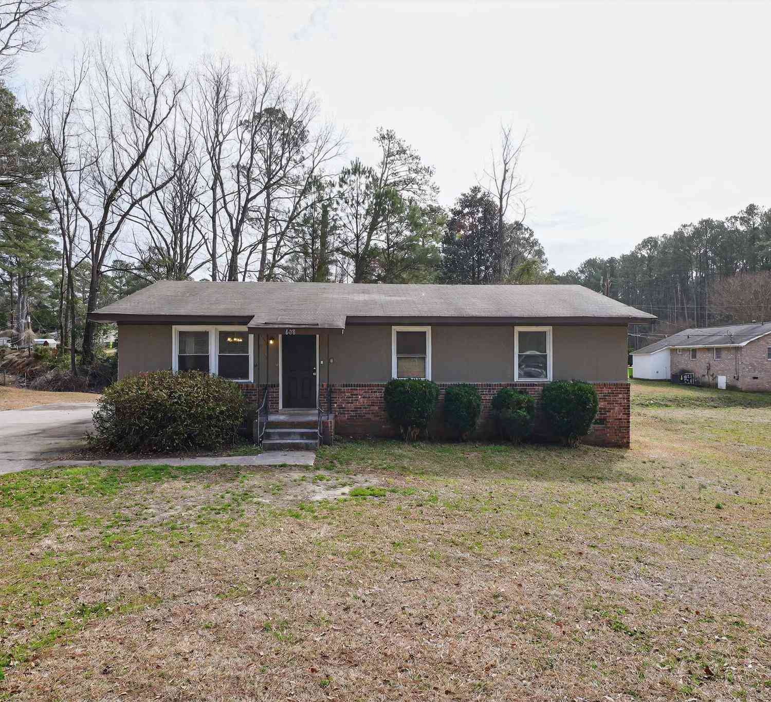 Homes For Sale - 608 Bradbury Drive<br/> Columbia, SC 29203