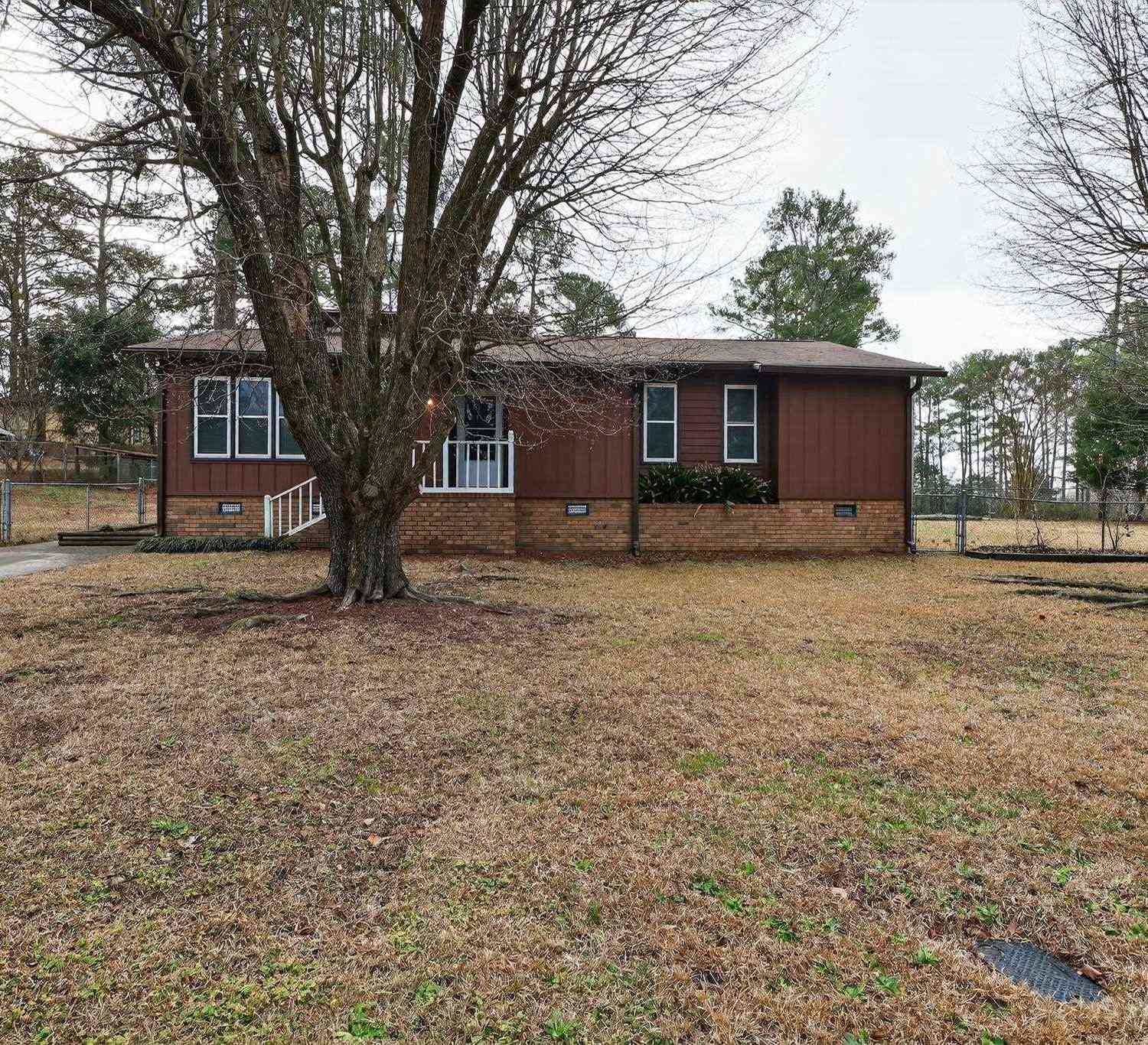 Homes For Sale - 2200 Cardington Drive<br/> Columbia, SC 29209