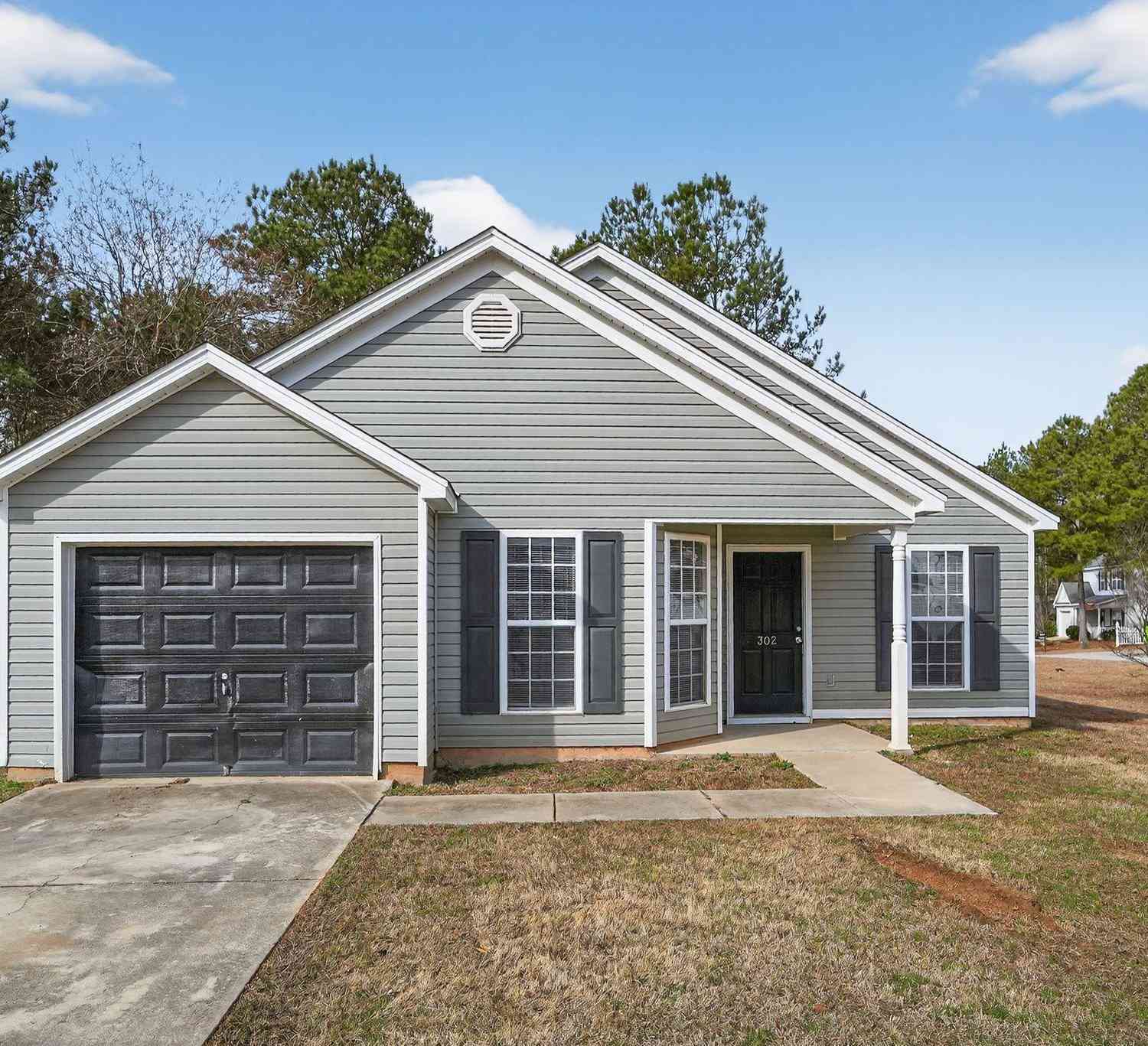Homes For Sale - 302 Blythe Creek Drive<br/> Blythewood, SC 29016