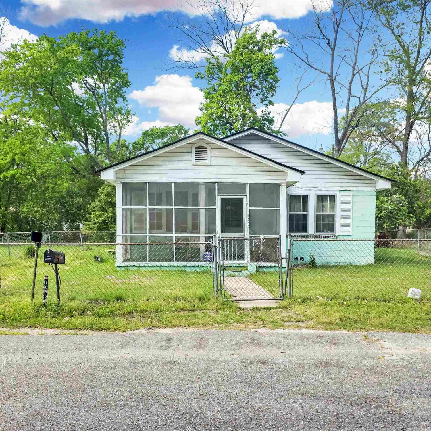 Homes For Sale - 1655 Irvin Street<br/> Orangeburg County, Orangeburg, SC 29115