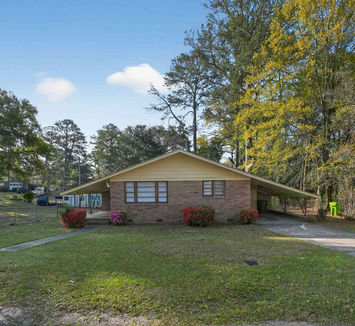 Homes For Sale - 1622 Wynnewood Road<br/> Columbia, SC 29223