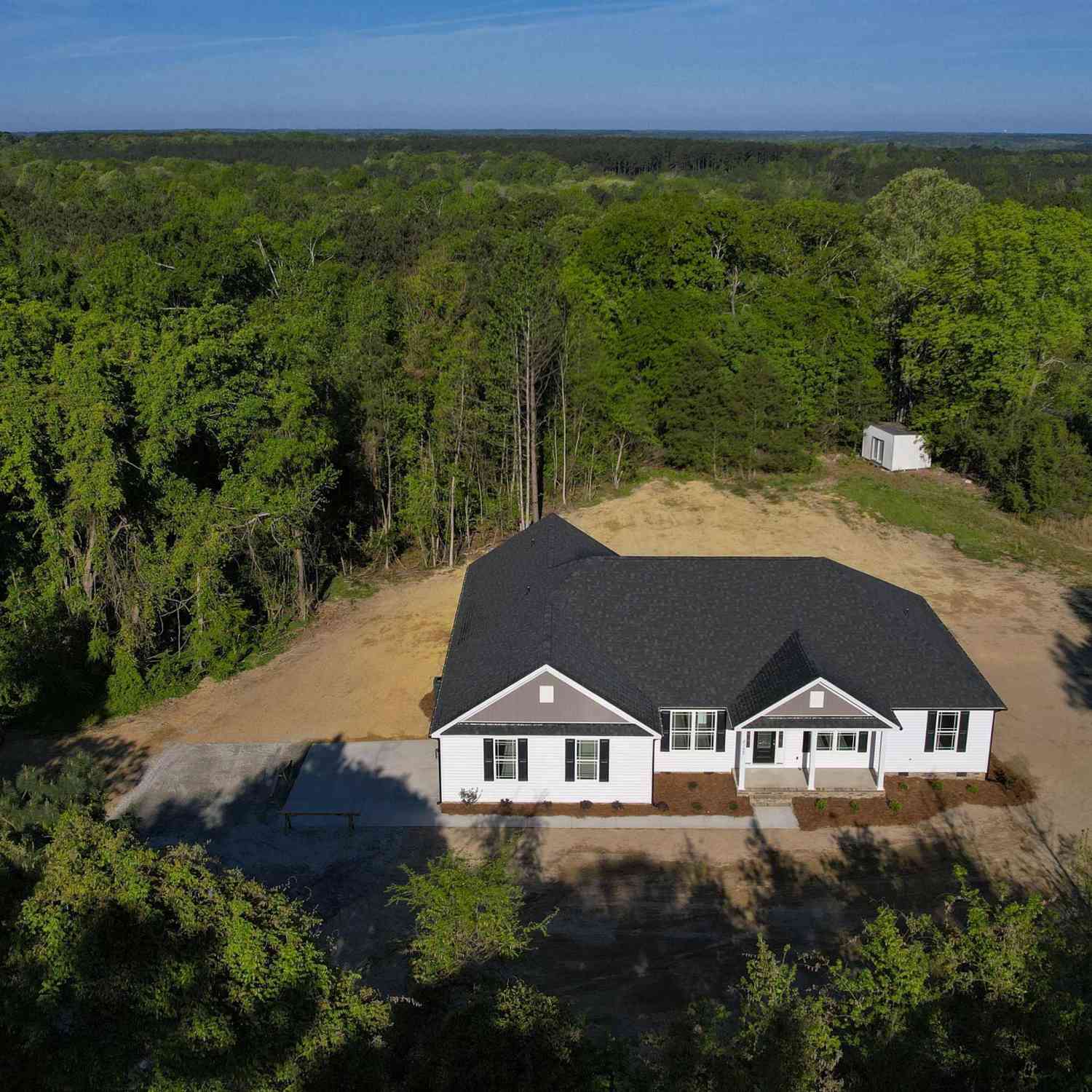 Homes For Sale - 4195 Sc Highway 773<br/> Pomaria, SC 29126