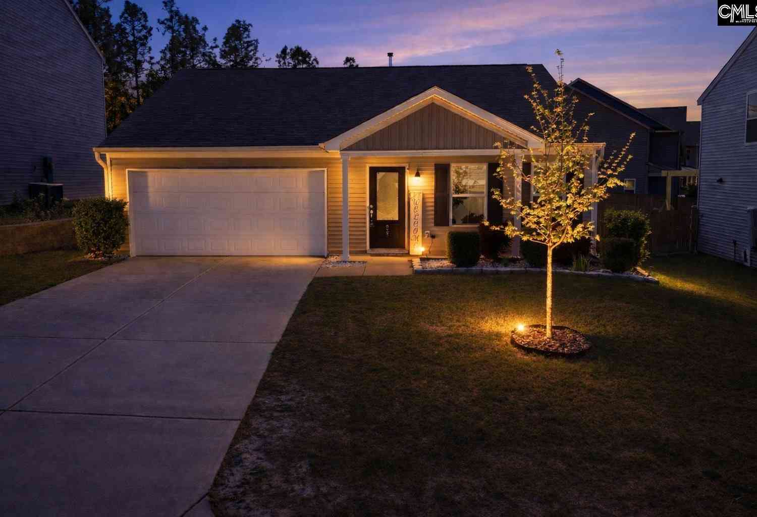 Homes For Sale - 933 Tanreall Drive<br/> Lexington, SC 29073