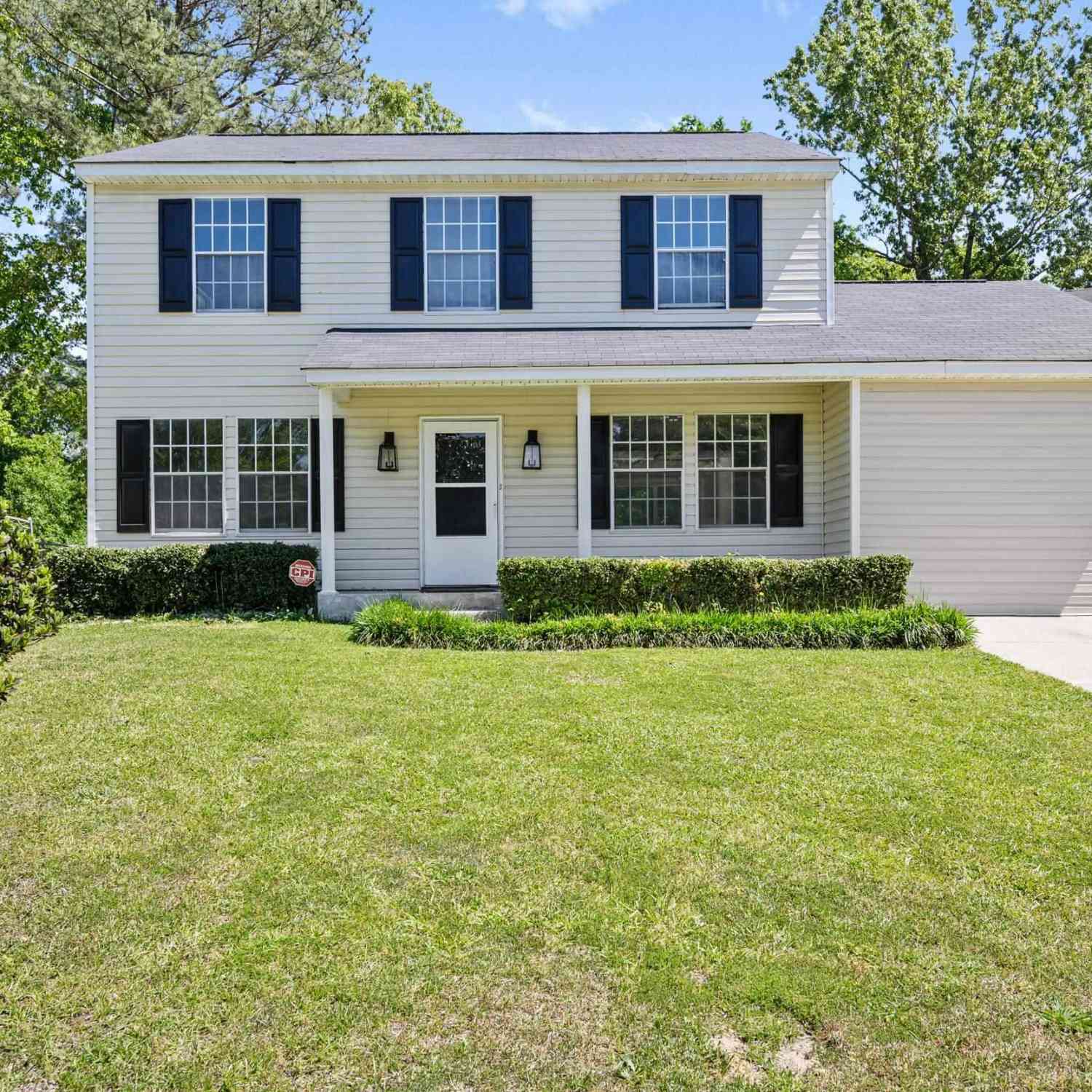 Homes For Sale - 114 Woodspur Road<br/> Columbia, SC 29063
