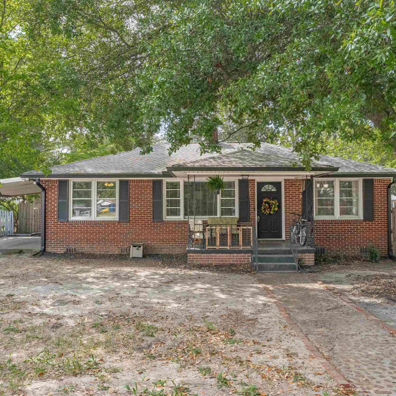 Homes For Sale - 1613 Holland Street<br/> West Columbia, SC 29169