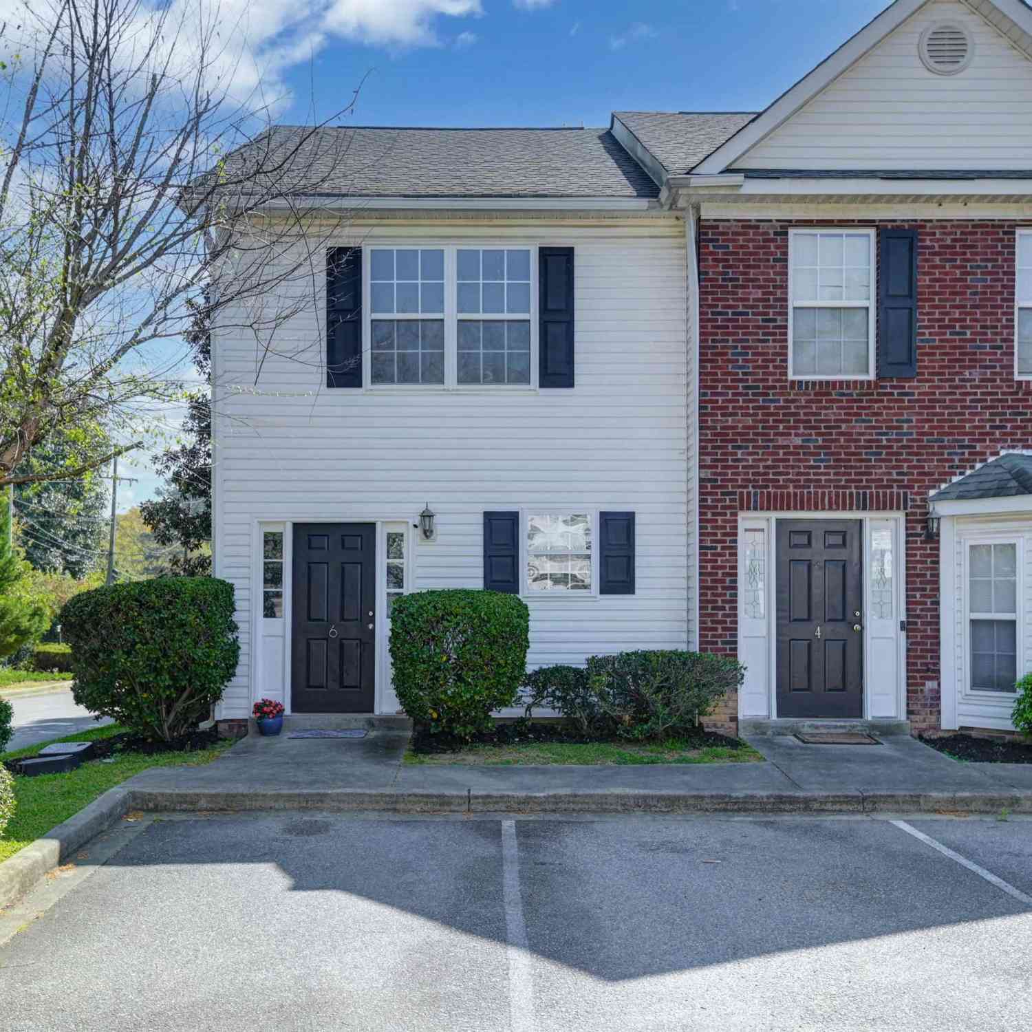 Homes For Sale - 6 Magnolia Glen Lane<br/> Columbia, SC 29205