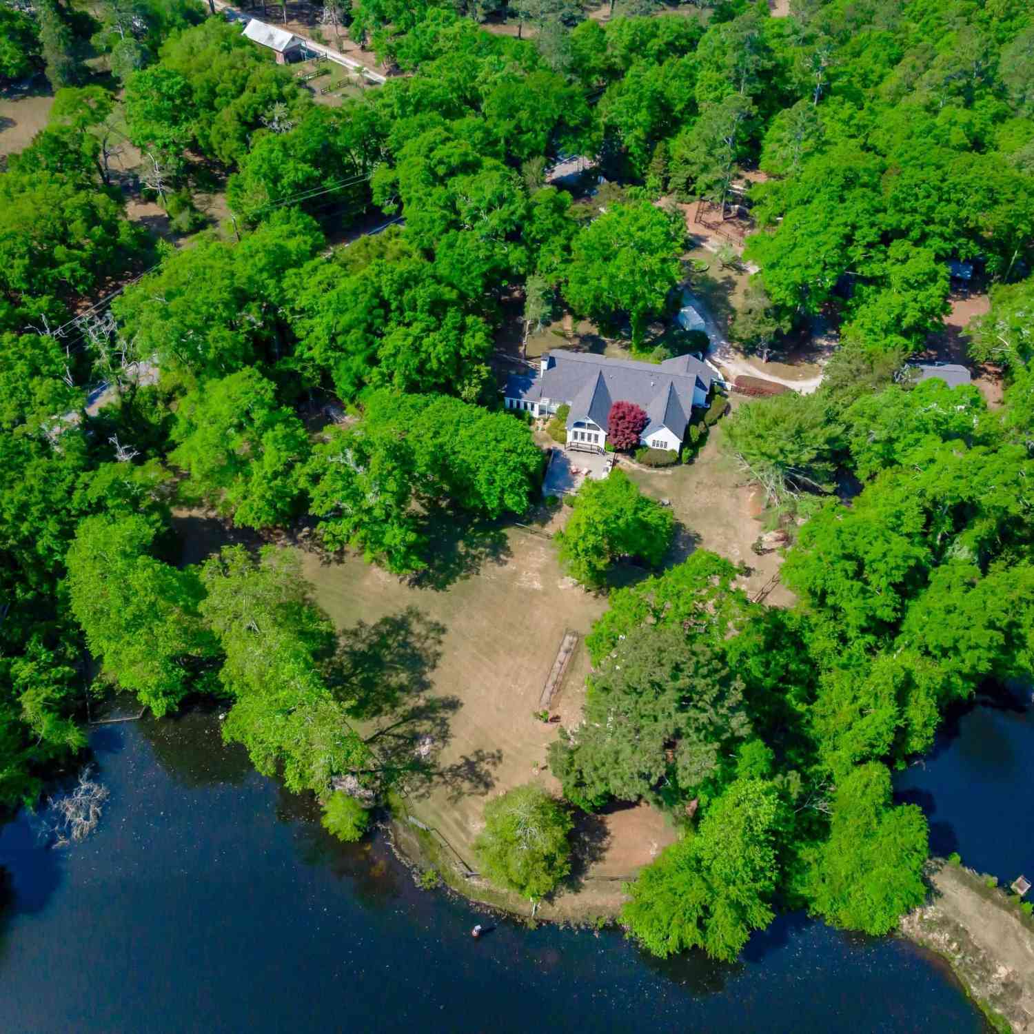 Homes For Sale - 120 Dicey Ford Road<br/> Kershaw County, Camden, SC 29020