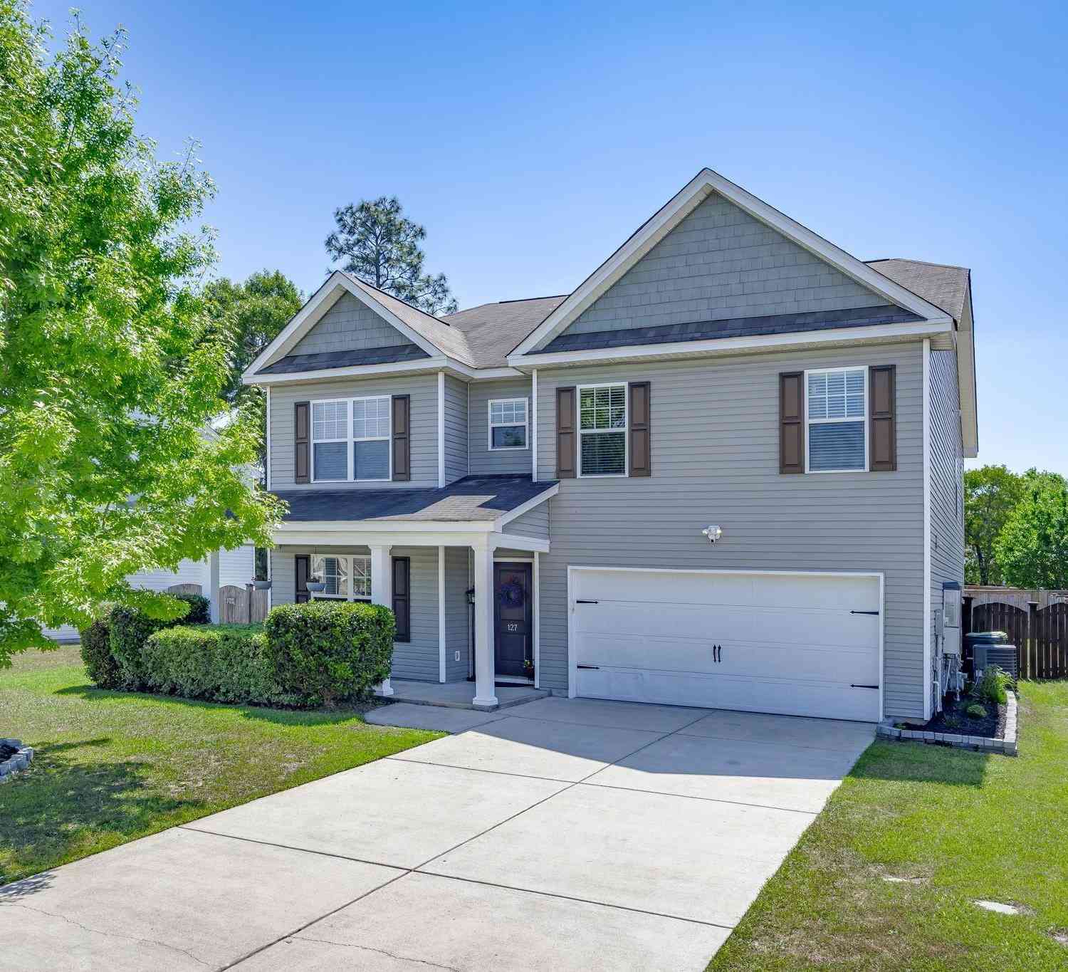 Homes For Sale - 127 Castlefield Drive<br/> Lexington, SC 29073