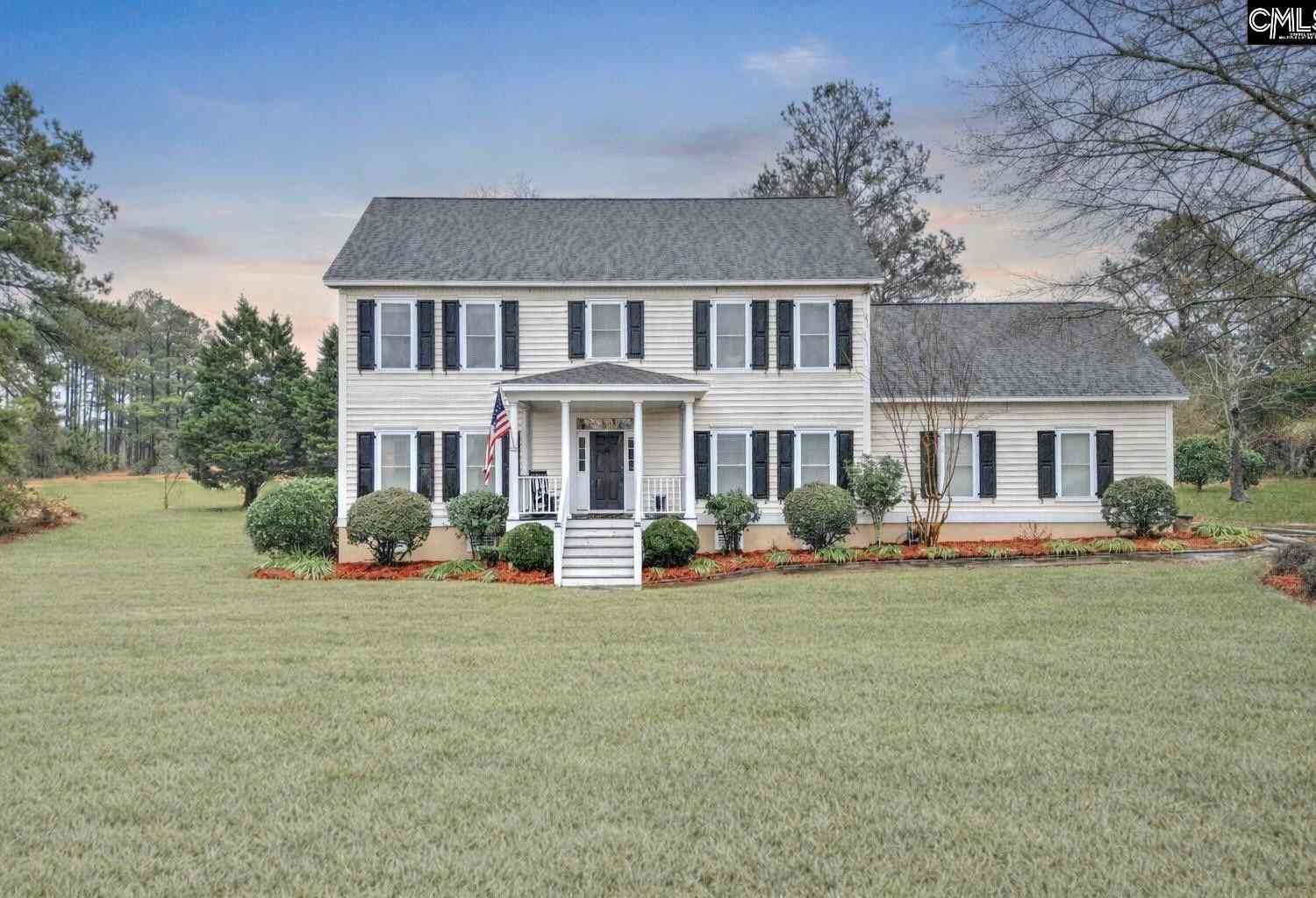 Homes For Sale - 1480 Country Club Circle<br/> Manning, SC 29102