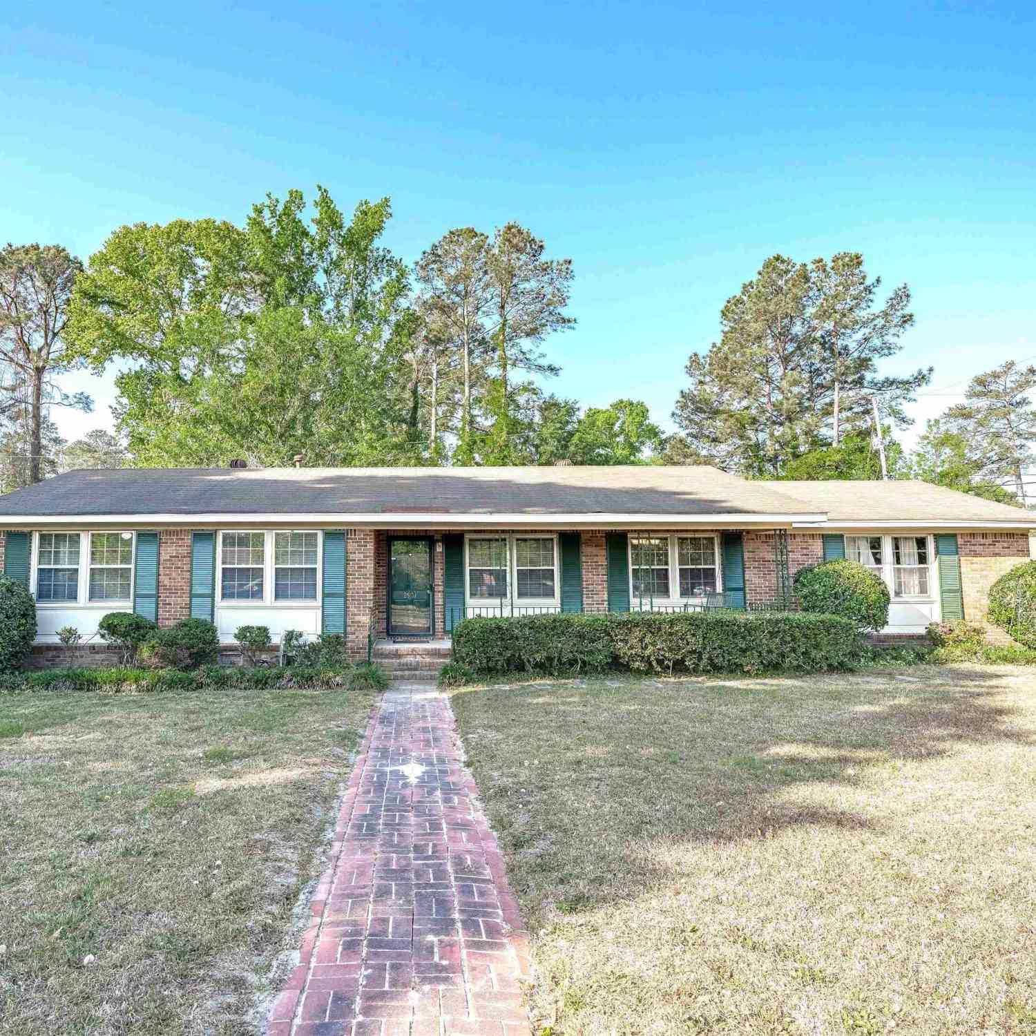 Homes For Sale - 2901 Woodway Lane<br/> Columbia, SC 29223