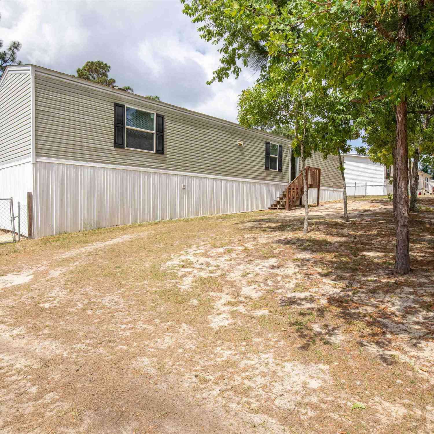 Mobile Home For Sale - 224 Glencrest Drive<br/> Gaston, SC 29053