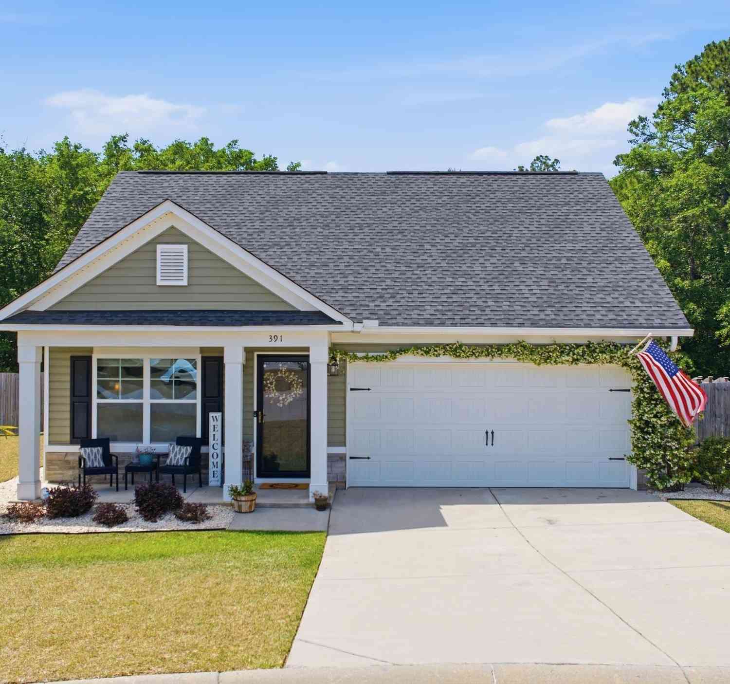 Homes For Sale - 391 Summer Creek Drive<br/> West Columbia, SC 29172