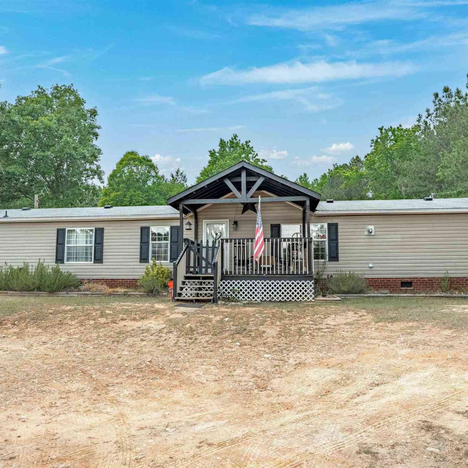 Mobile Home For Sale - 222 Gloria Trail<br/> Columbia, SC 29203