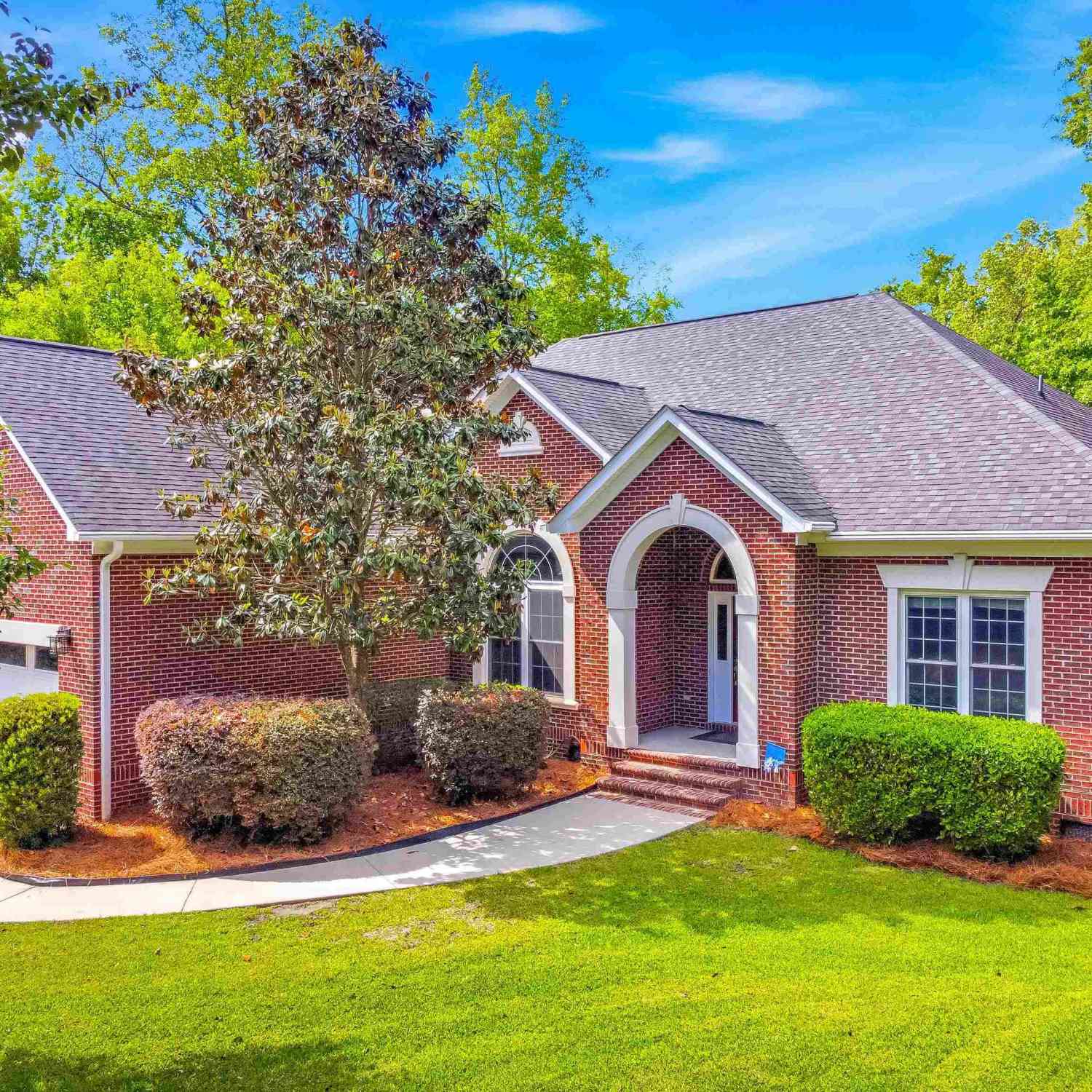 Homes For Sale - 186 Greenside Drive<br/> Lexington, SC 29072