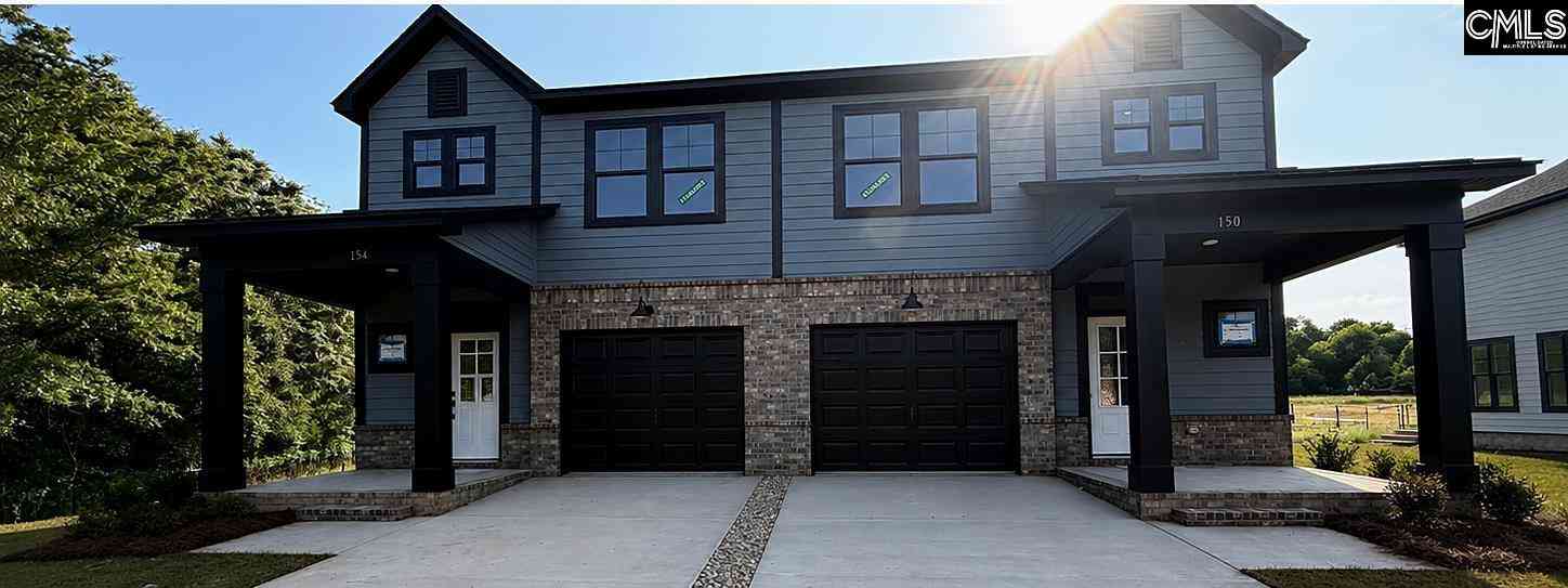Townhouse For Sale - 150 Odell Drive<br/> Cayce, SC 29033
