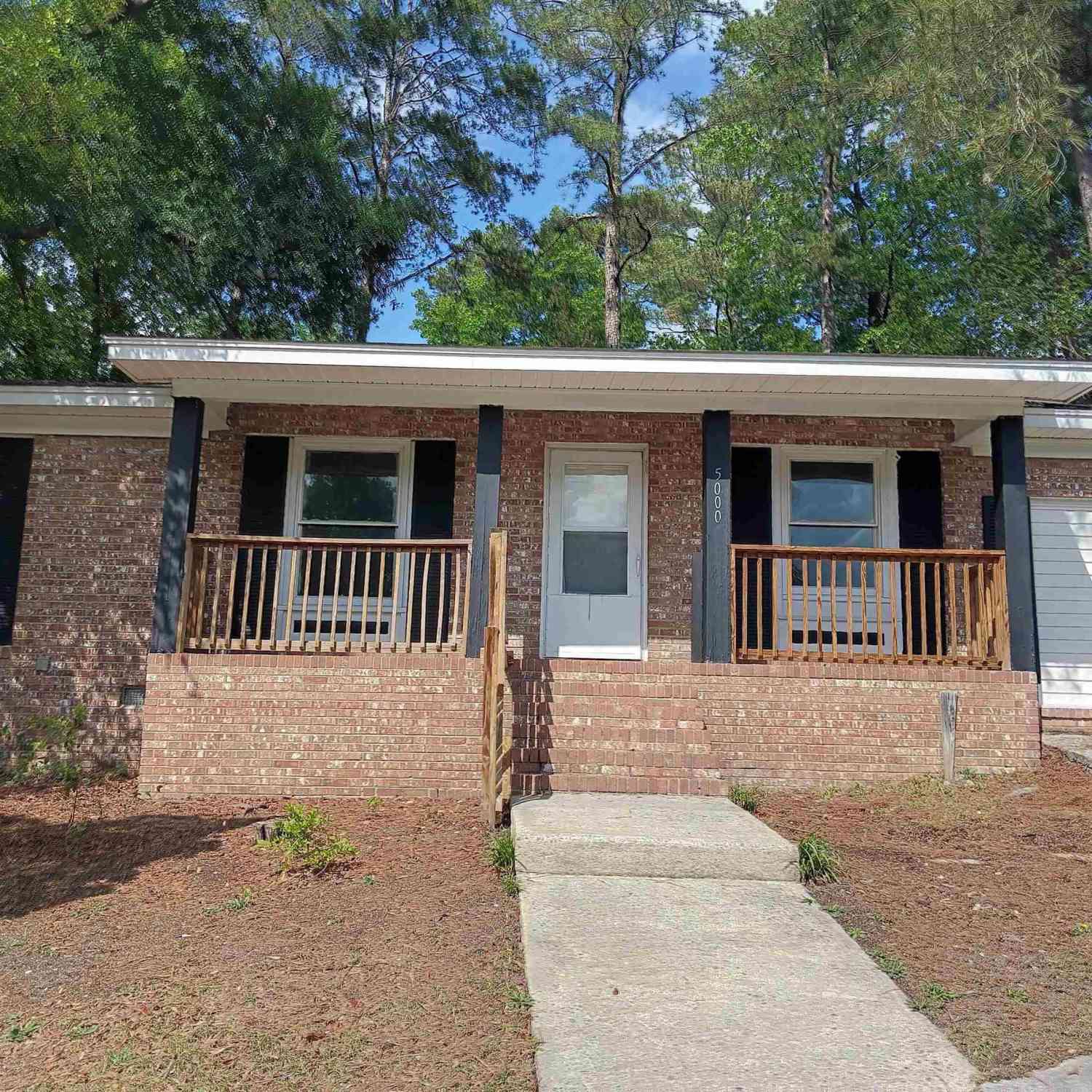 Homes For Sale - 5000 Baine Street<br/> Columbia, SC 29203