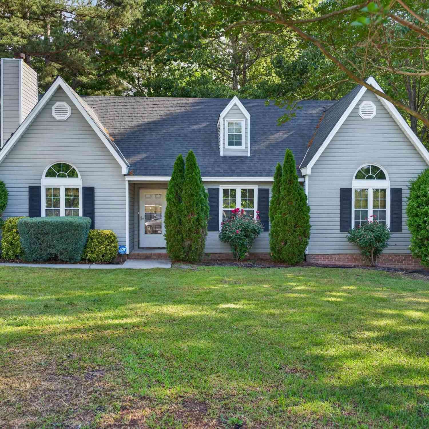 Homes For Sale - 103 Whitfield Court<br/> Columbia, SC 29229