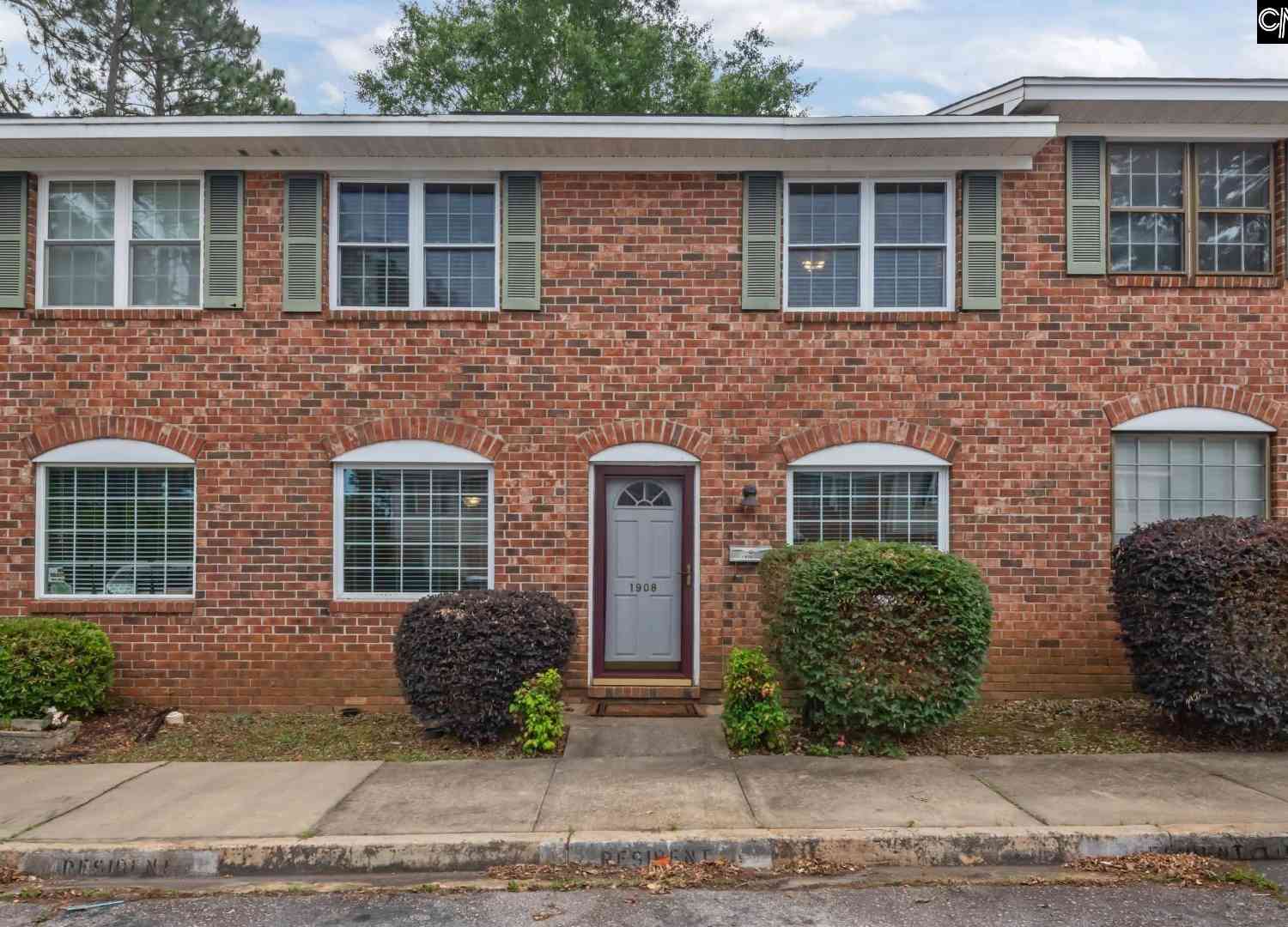 Condo For Sale - 1908 Grays Inn Road<br/> Columbia, SC 29210
