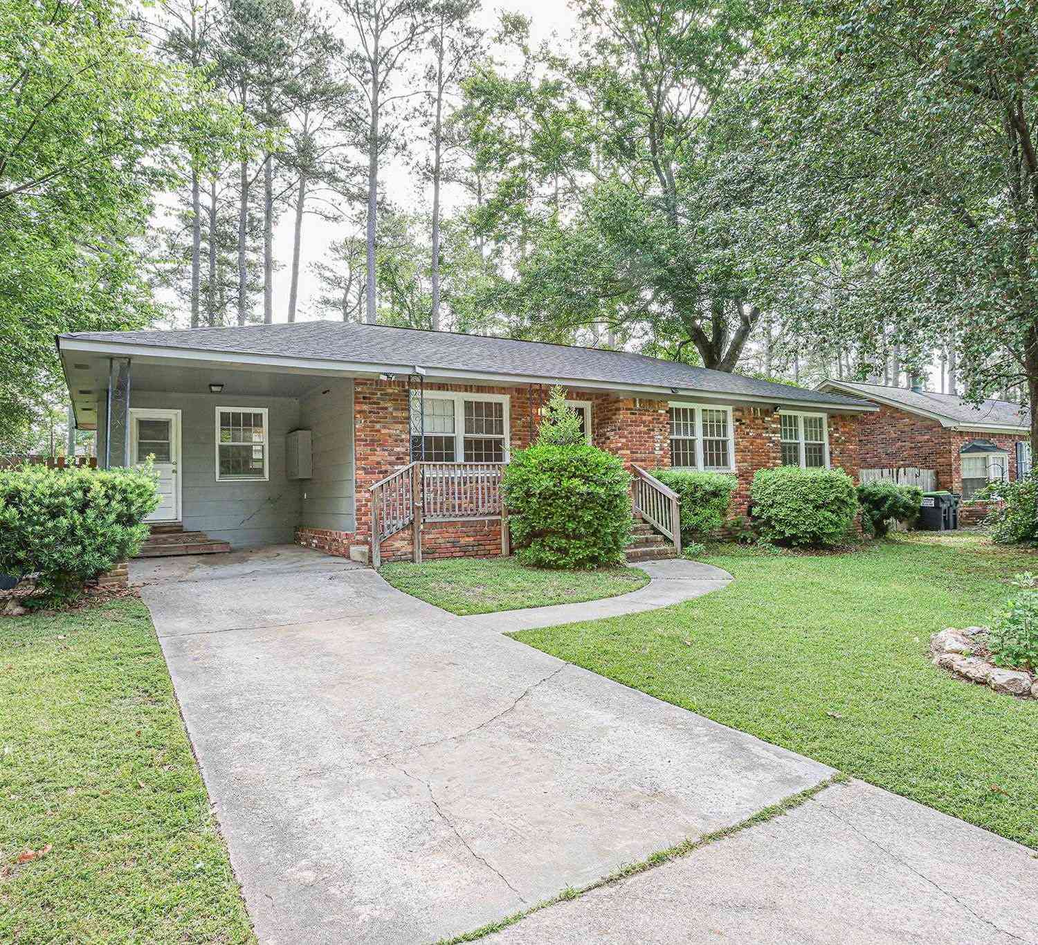 Homes For Sale - 276 Oberlin Road<br/> Columbia, SC 29212