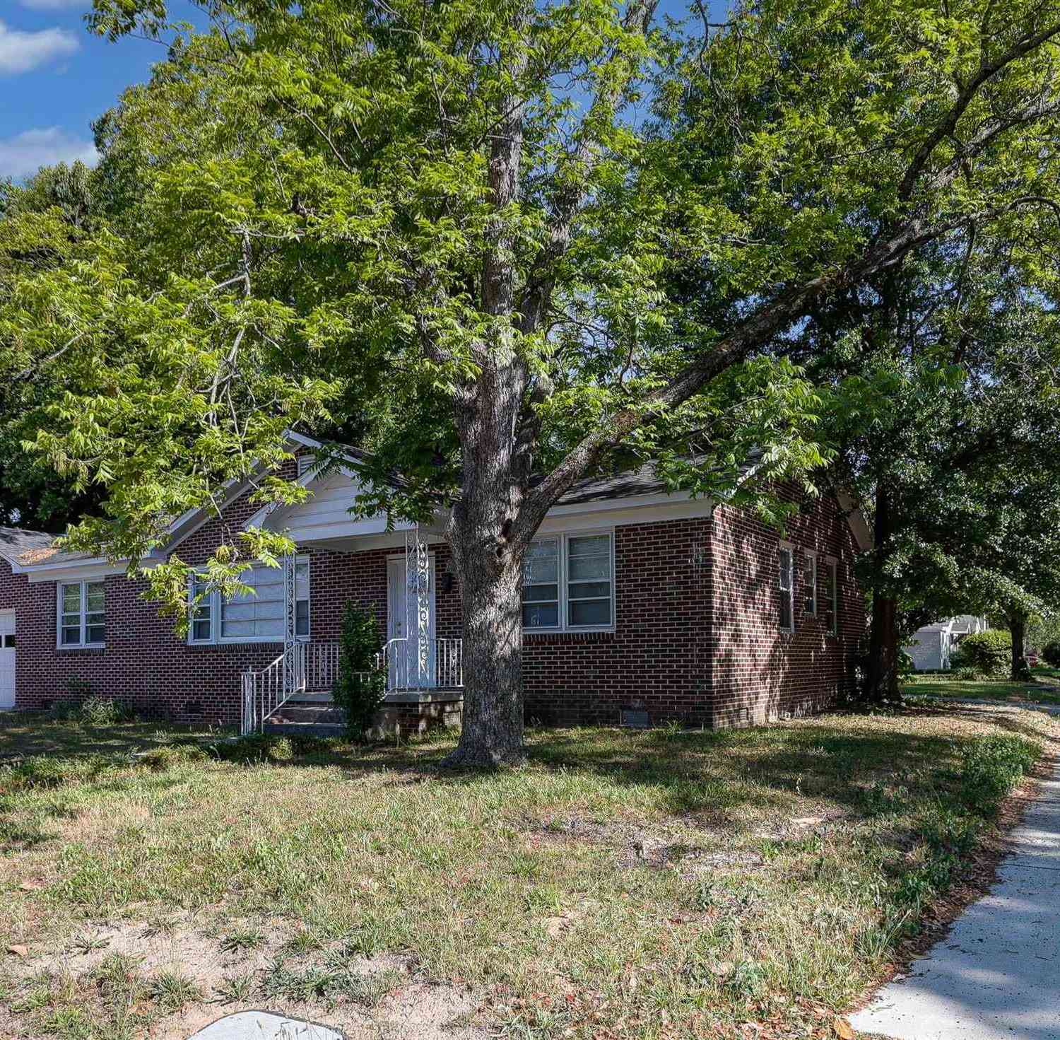 Homes For Sale - 3031 Kline Street<br/> Columbia, SC 29205