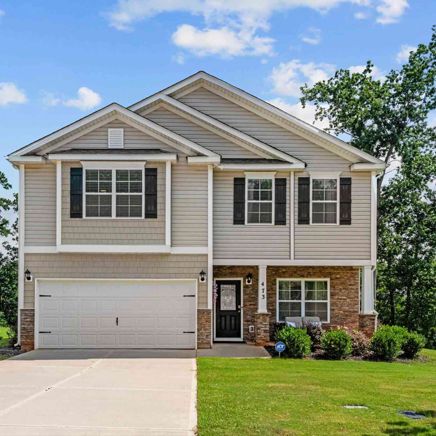 Homes For Sale - 473 Stone Hollow Drive<br/> Irmo, SC 29063