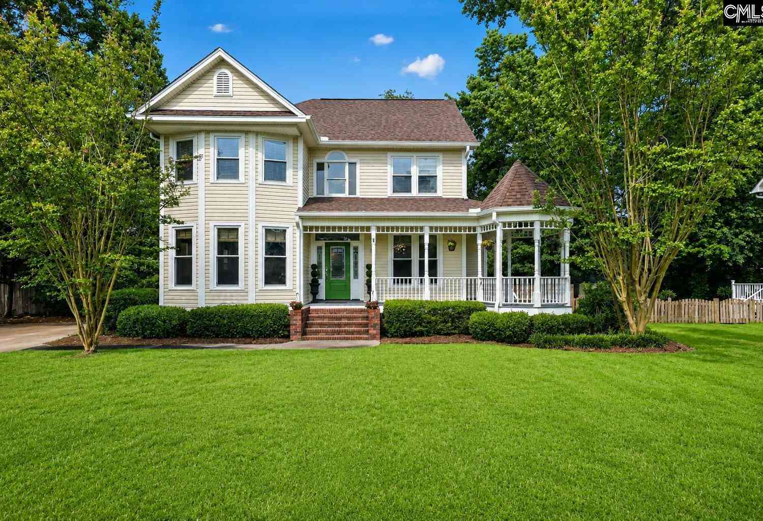 Homes For Sale - 17 Oak Hollow Court<br/> Columbia, SC 29209