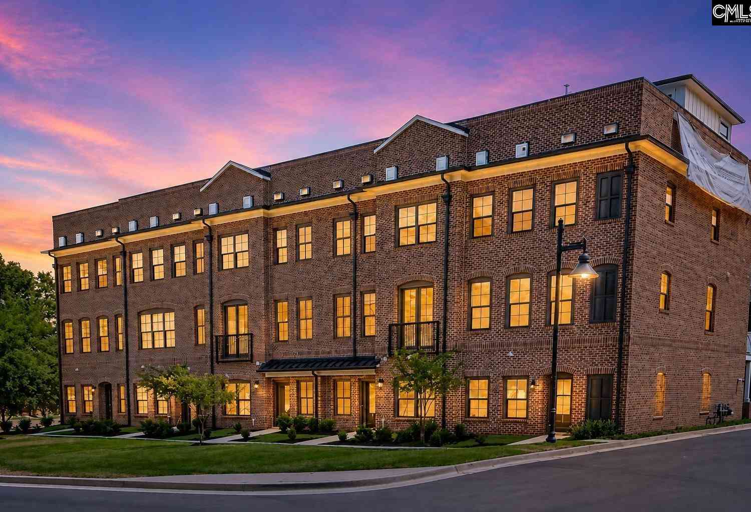 Townhouse For Sale - 38 Townpark Circle<br/> Columbia, SC 29201