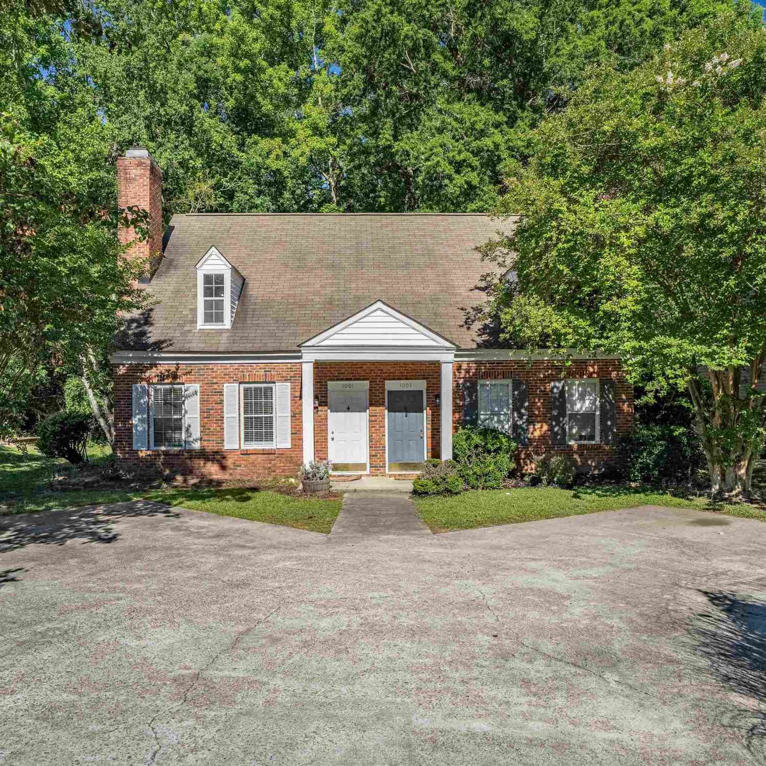 Townhouse For Sale - 1001 Hulon Lane<br/> West Columbia, SC 29169