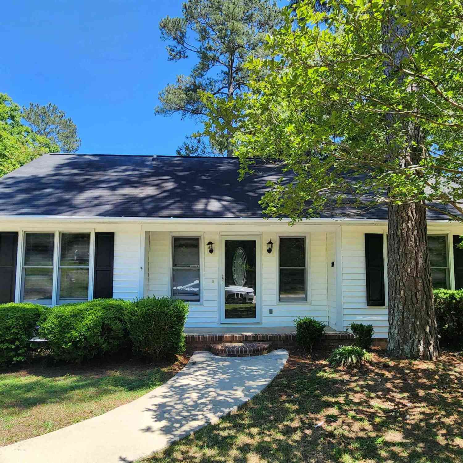 Homes For Sale - 117 Bowhill Court<br/> Irmo, SC 29063