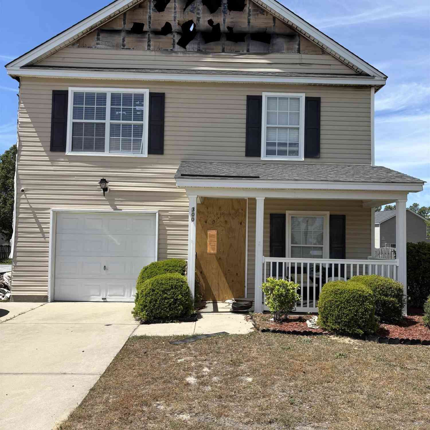Homes For Sale - 300 Glen Knoll Drive<br/> Columbia, SC 29229