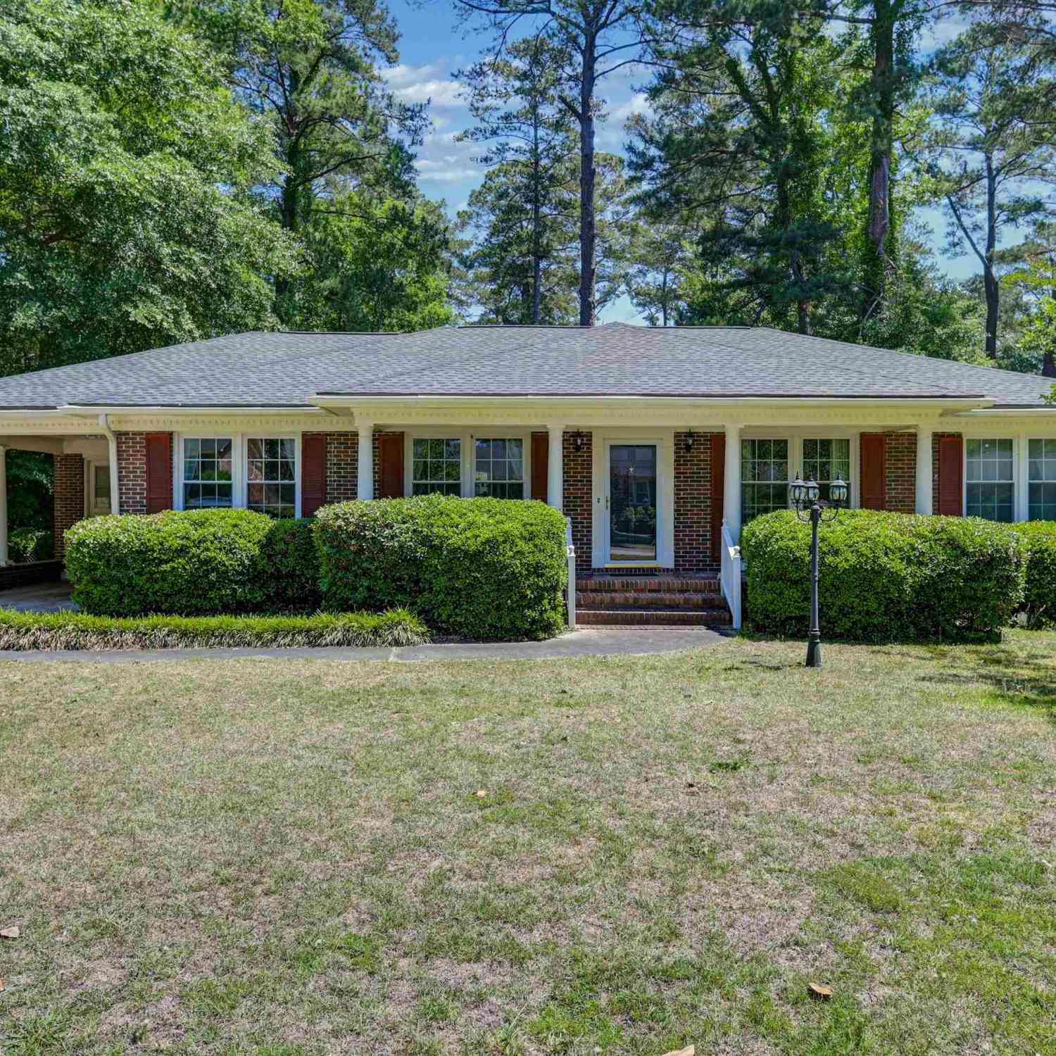 Homes For Sale - 4210 Willingham Drive<br/> Columbia, SC 29206