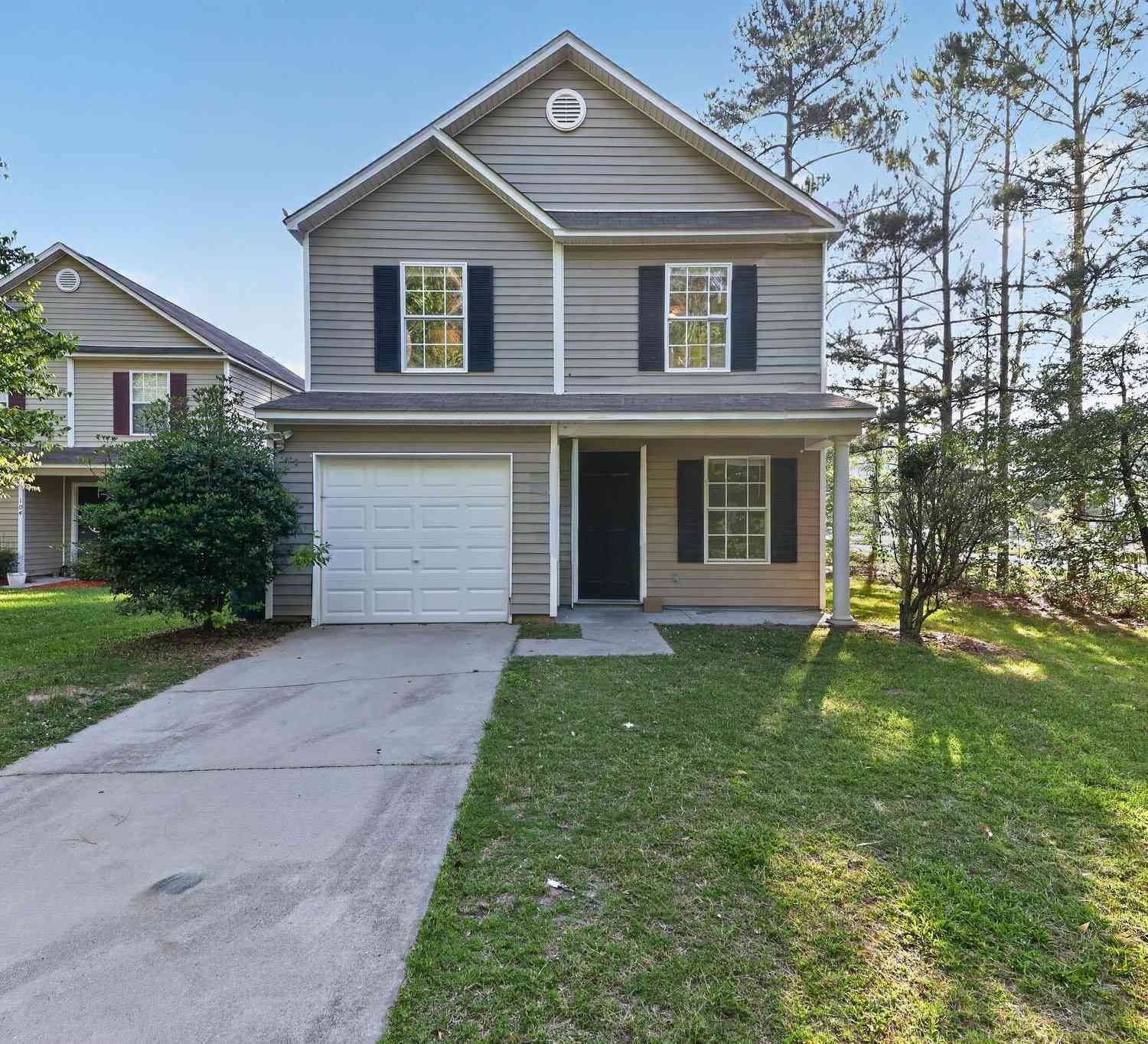 Homes For Sale - 100 Cottage Lake Way<br/> Columbia, SC 29209