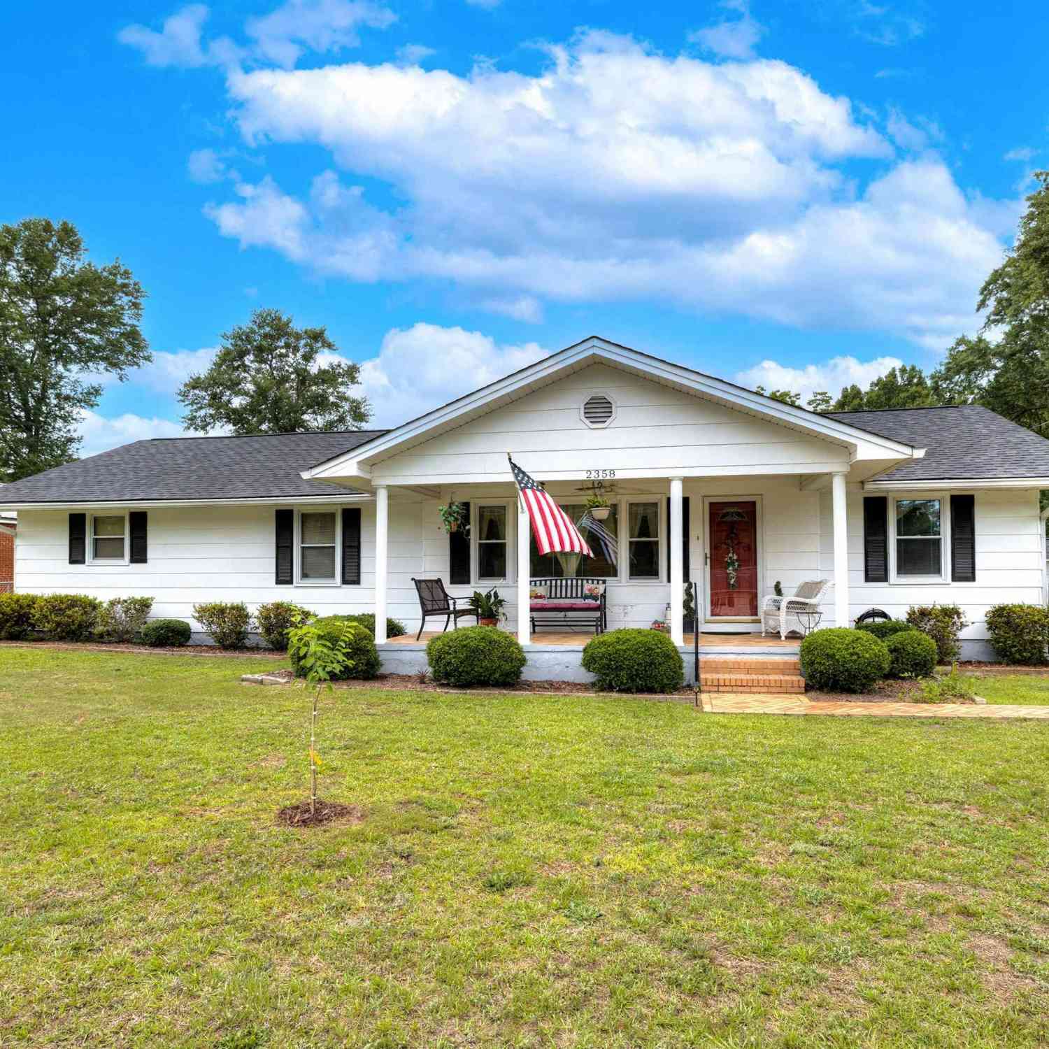 Homes For Sale - 2358 Haile Street<br/> Kershaw County, Camden, SC 29020