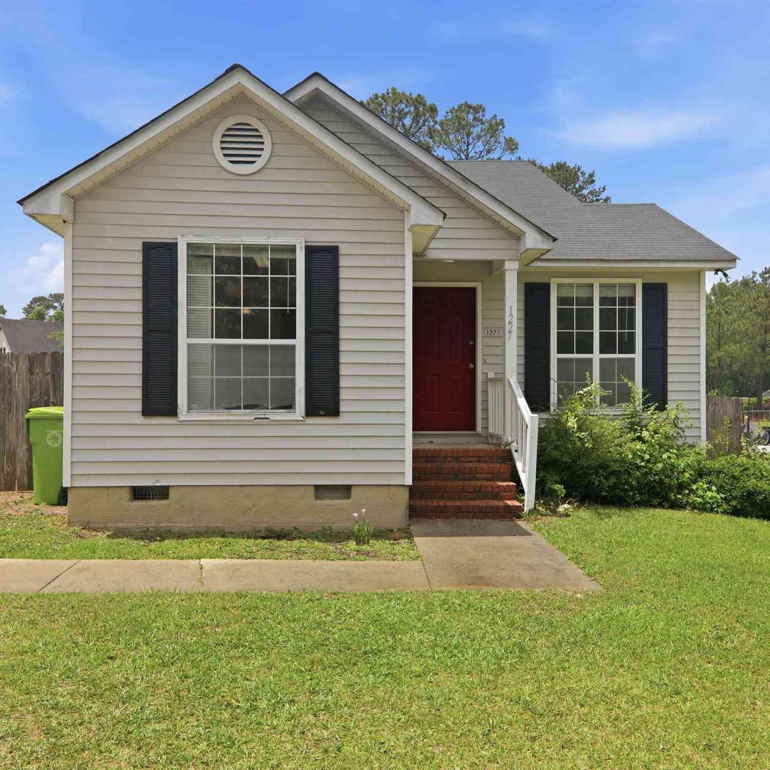 Homes For Sale - 1227 Lykes Lane<br/> Irmo, SC 29063