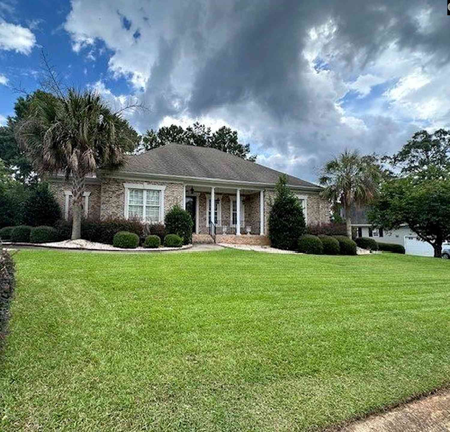 Homes For Sale - 216 Pointe Overlook Drive<br/> Chapin, SC 29036