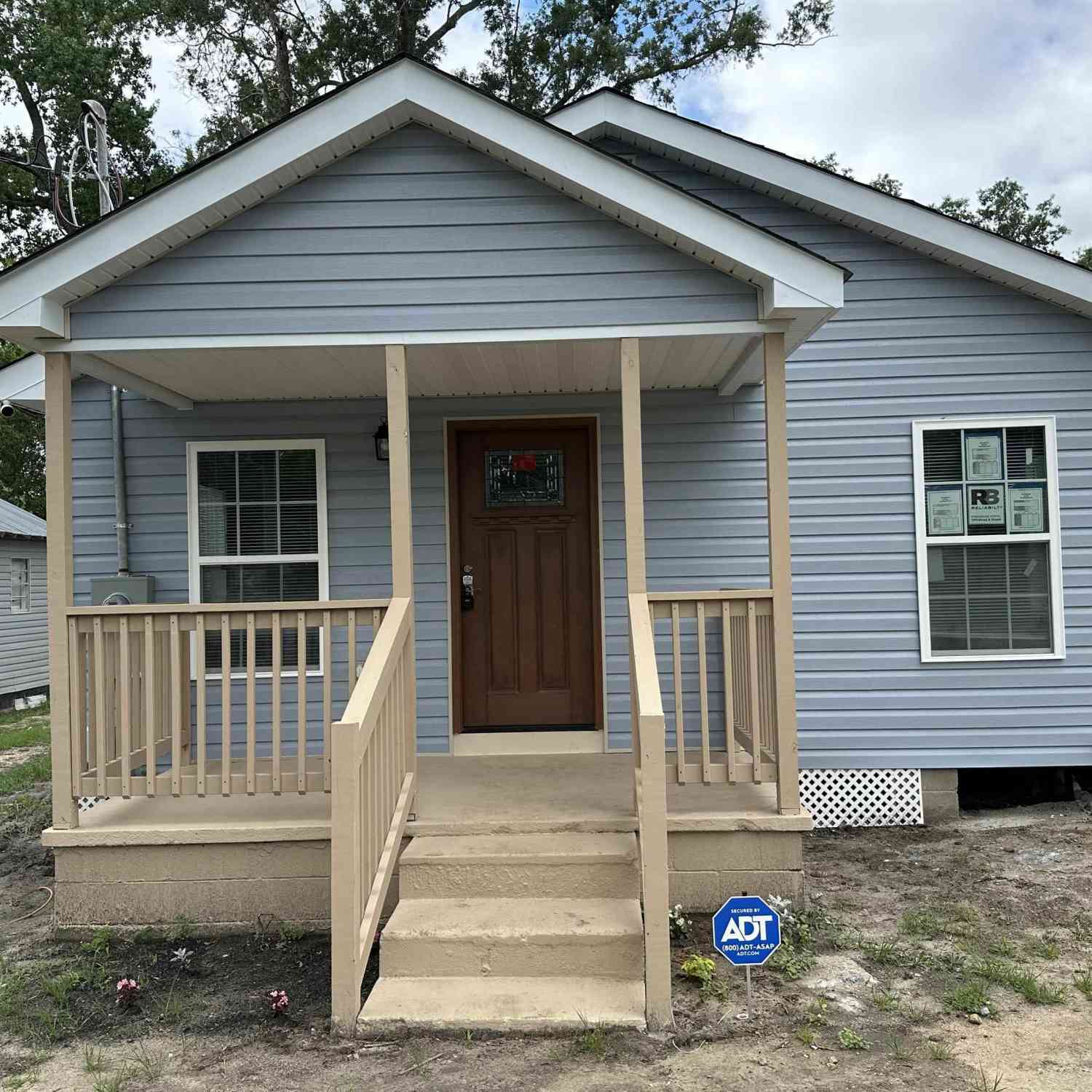 Homes For Sale - 862 Bleakley Street<br/> Orangeburg, SC 29115