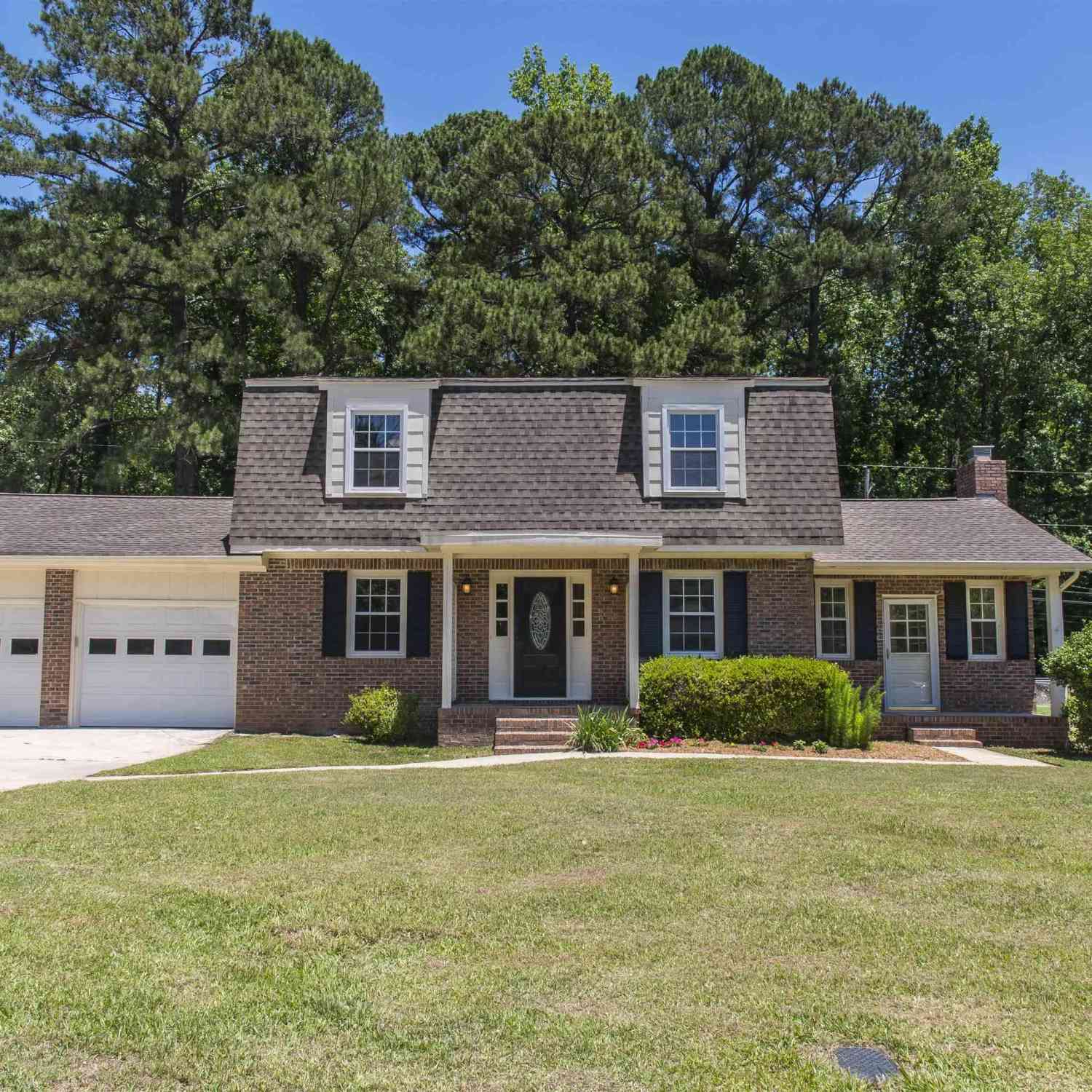 Homes For Sale - 5912 Yorkshire Drive<br/> Columbia, SC 29209