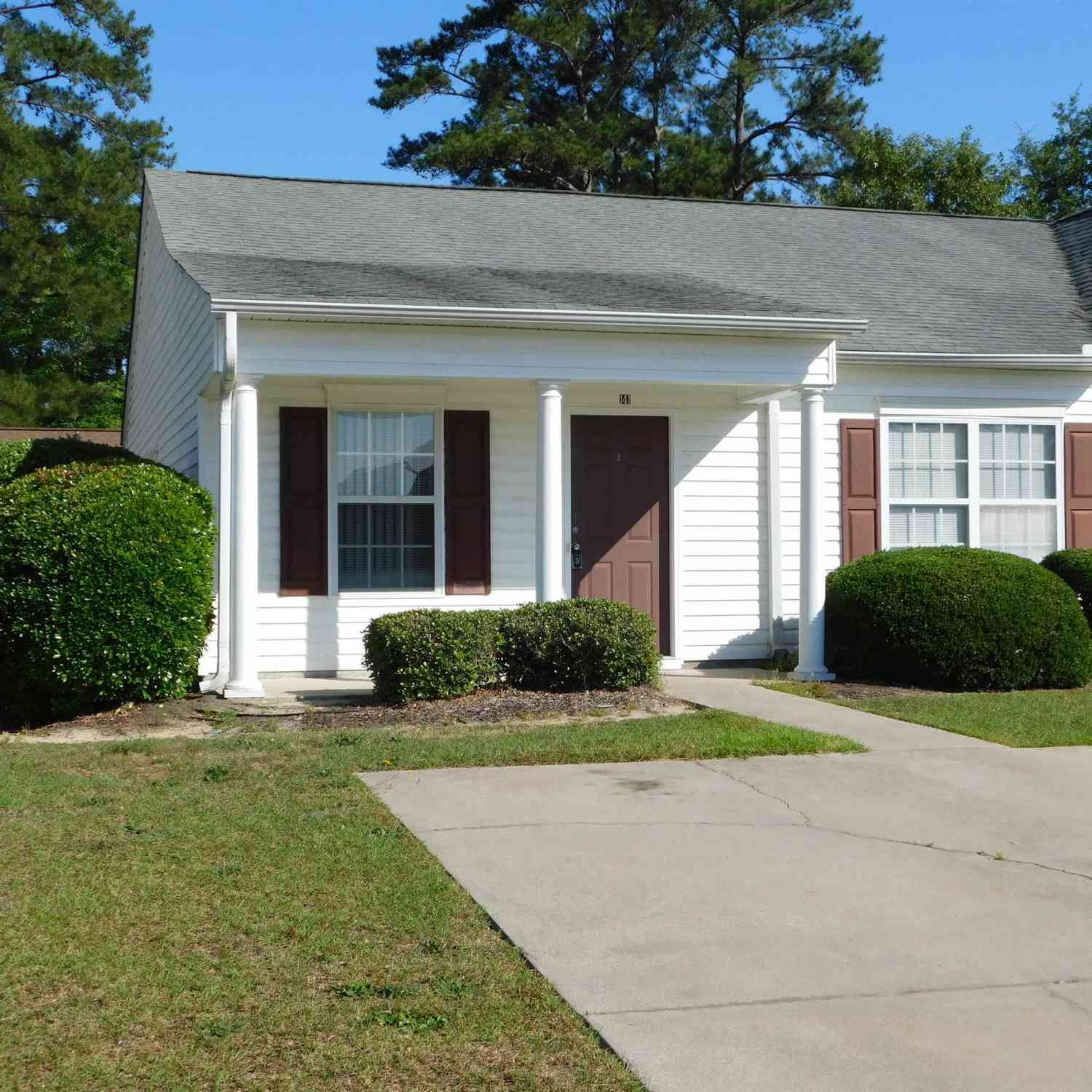 Townhouse For Sale - 141 Wincay Road<br/> Columbia, SC 29223