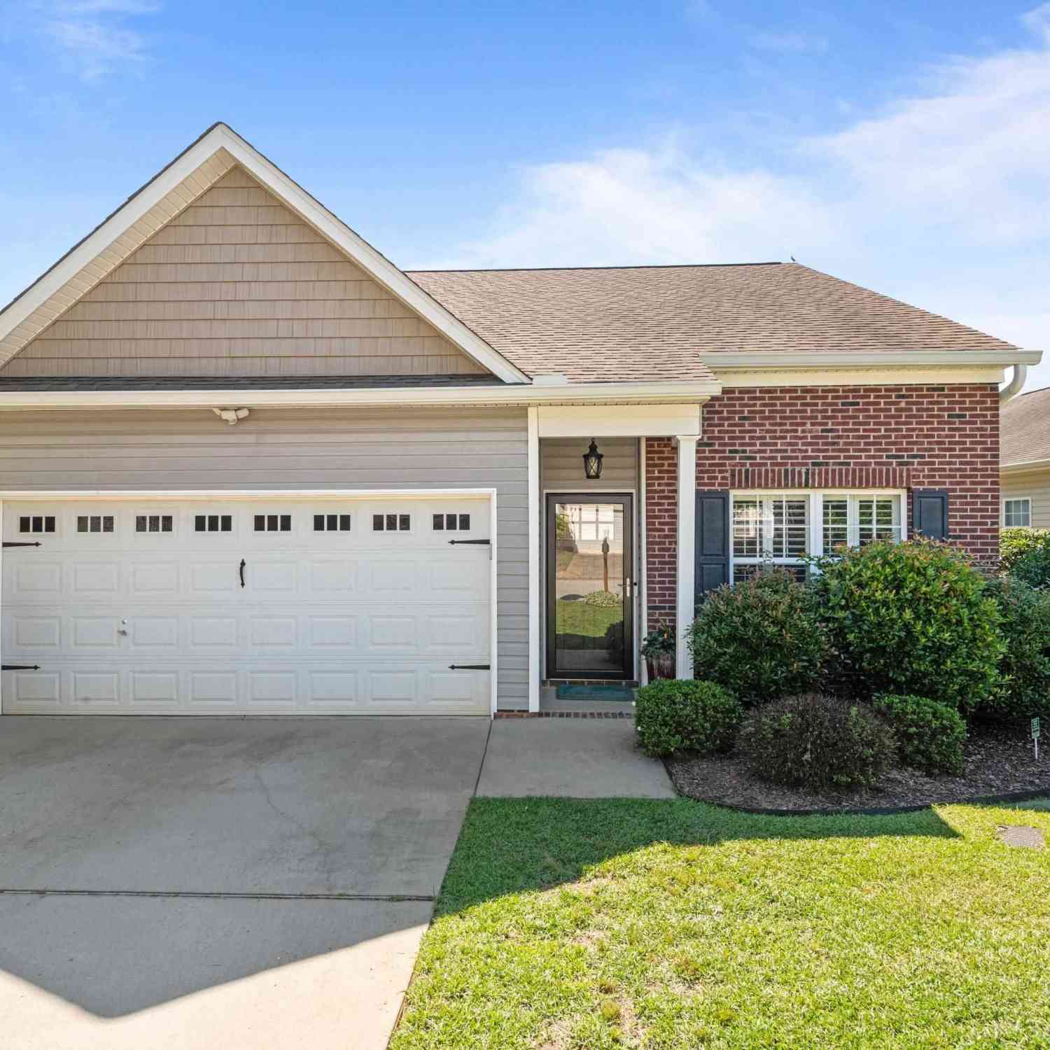 Townhouse For Sale - 314 Merchants Drive<br/> Columbia, SC 29212